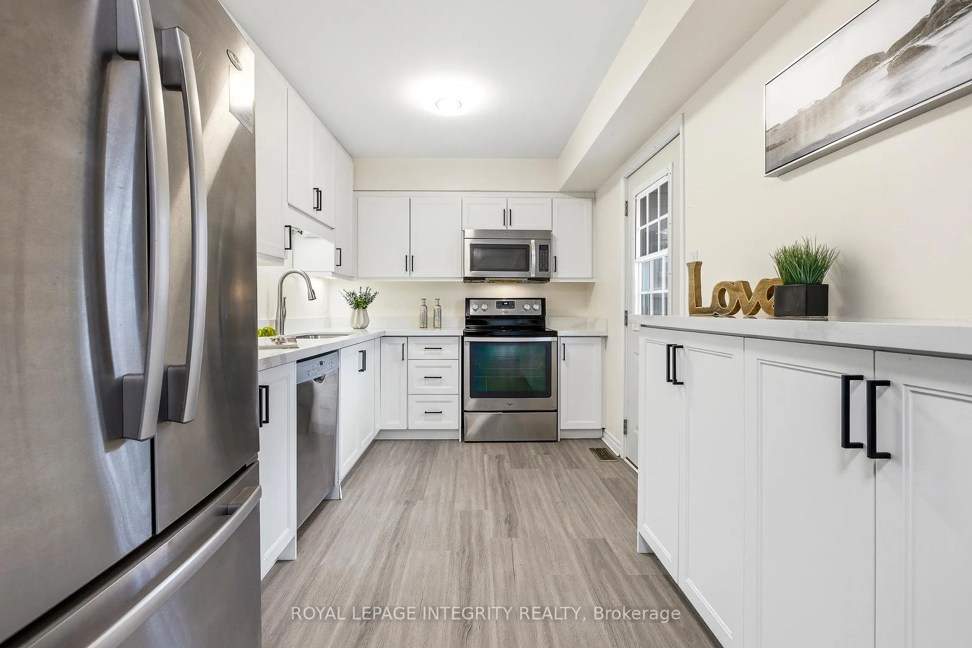 Photo 10 of Unit 33, 3205 Uplands Drive, Ottawa, Hunt Club Woods — HOMEH