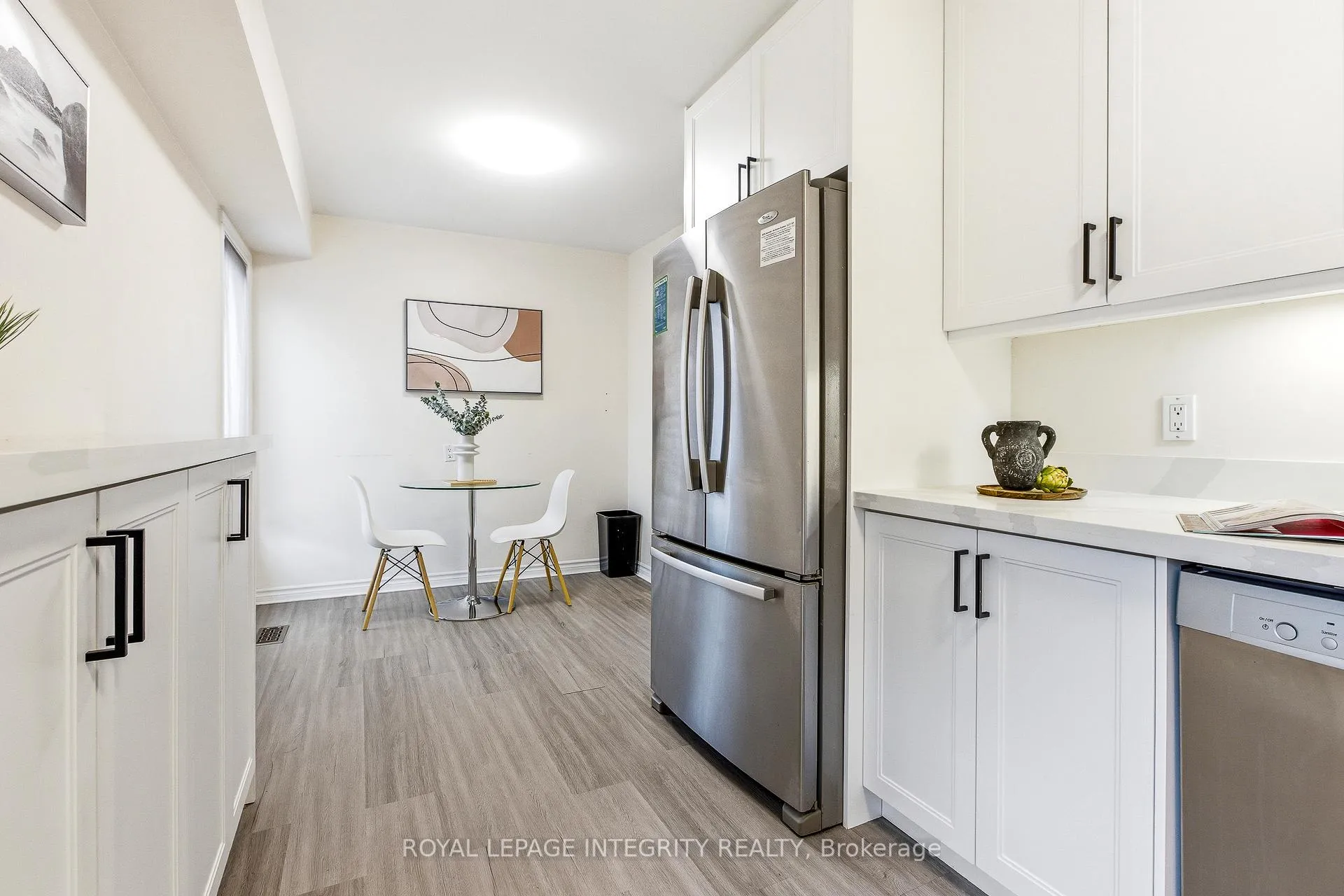 Photo 12 of Unit 33, 3205 Uplands Drive, Ottawa, Hunt Club Woods — HOMEH