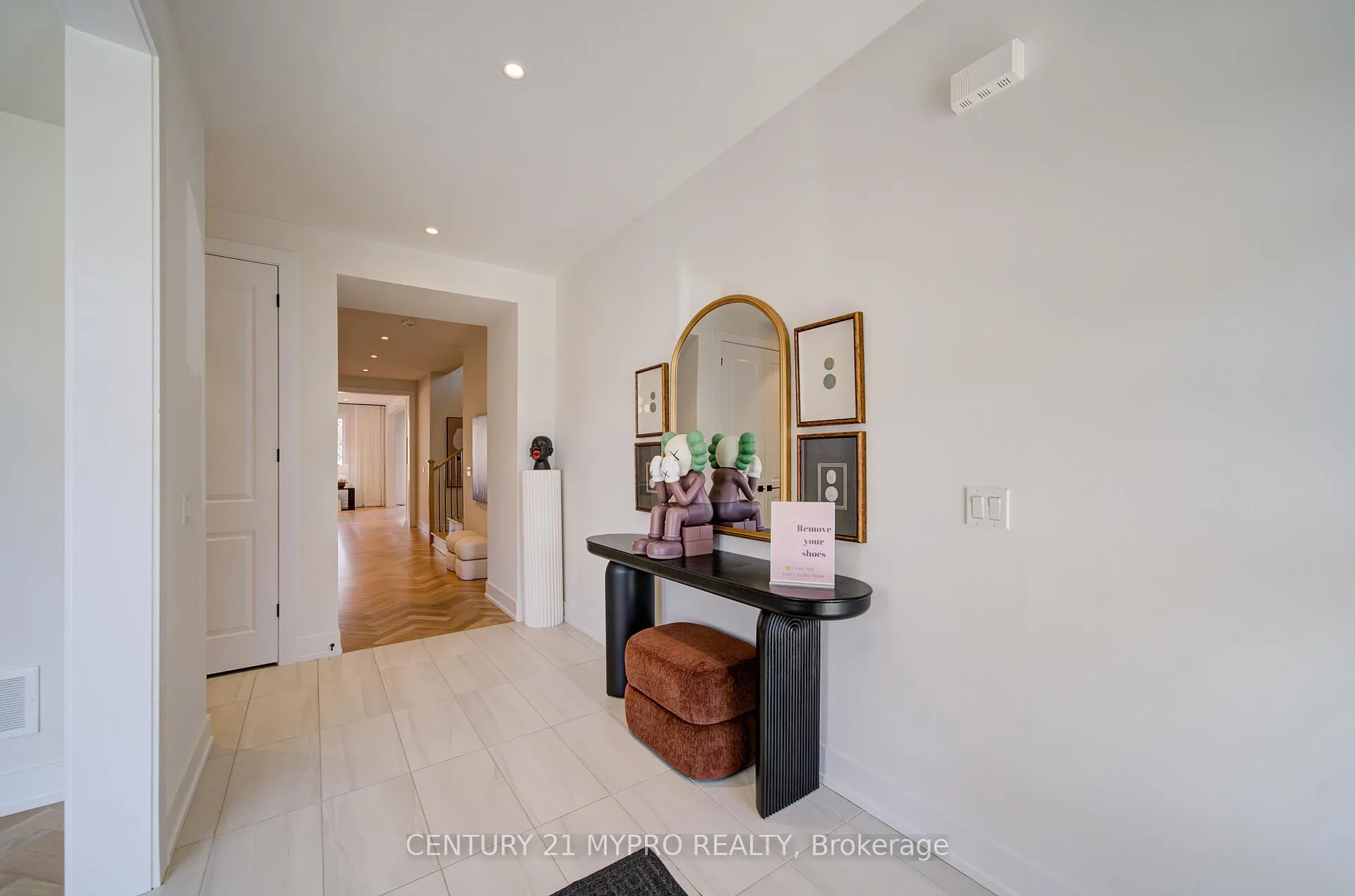 Photo 7 of 12 Vanderbergh Avenue, Markham, Angus Glen — HOMEH