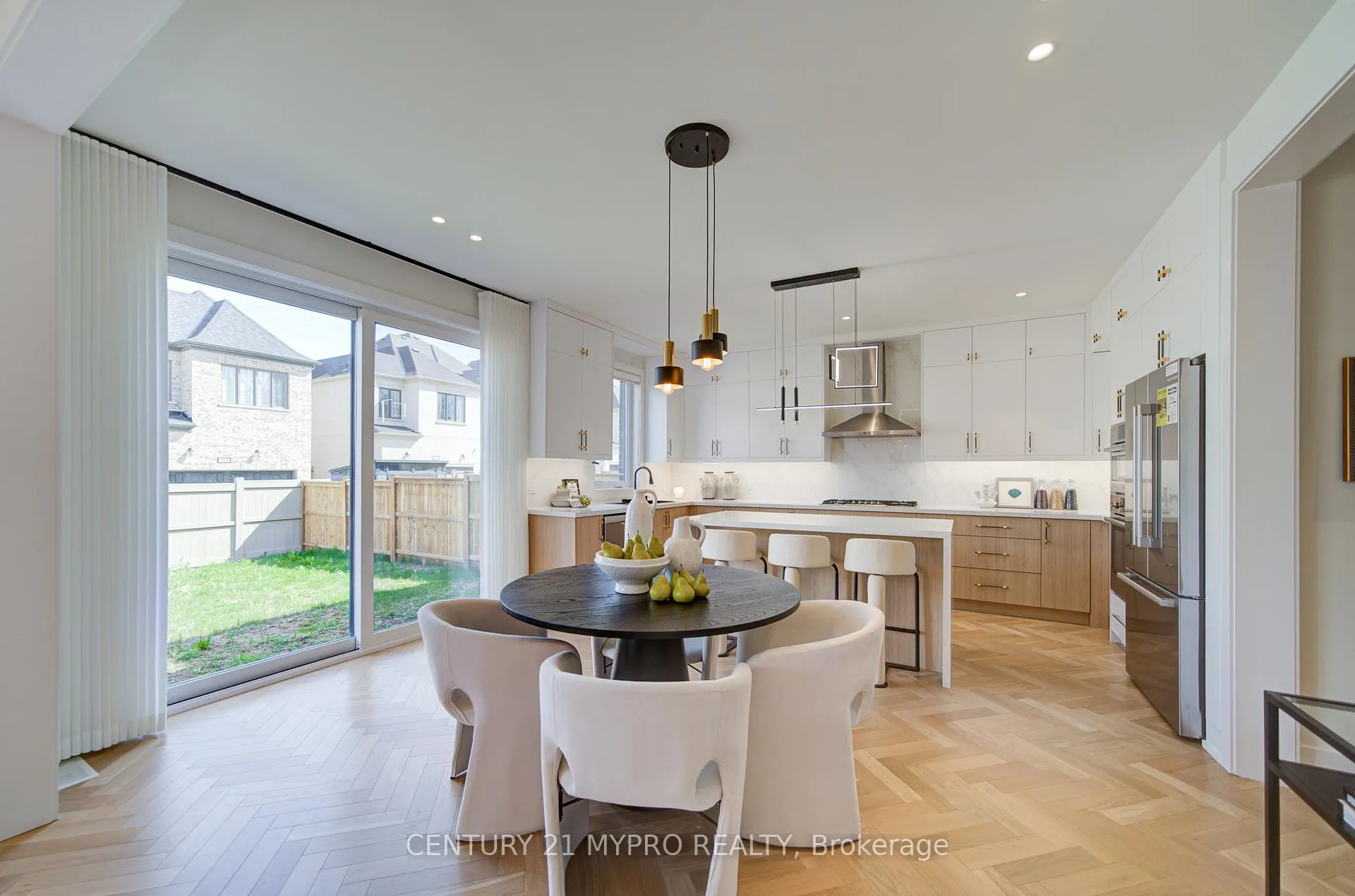Photo 14 of 12 Vanderbergh Avenue, Markham, Angus Glen — HOMEH