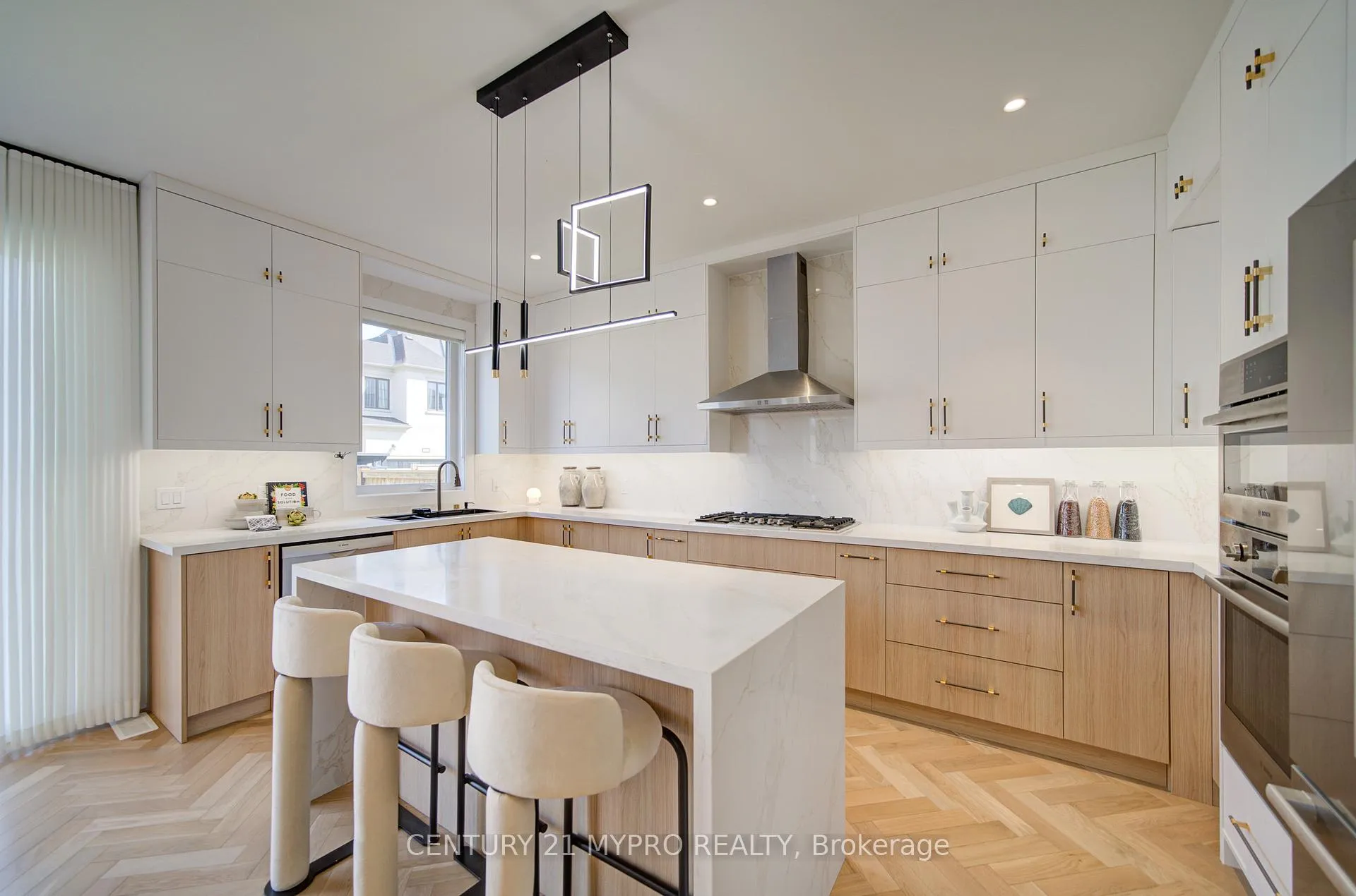 Photo 15 of 12 Vanderbergh Avenue, Markham, Angus Glen — HOMEH
