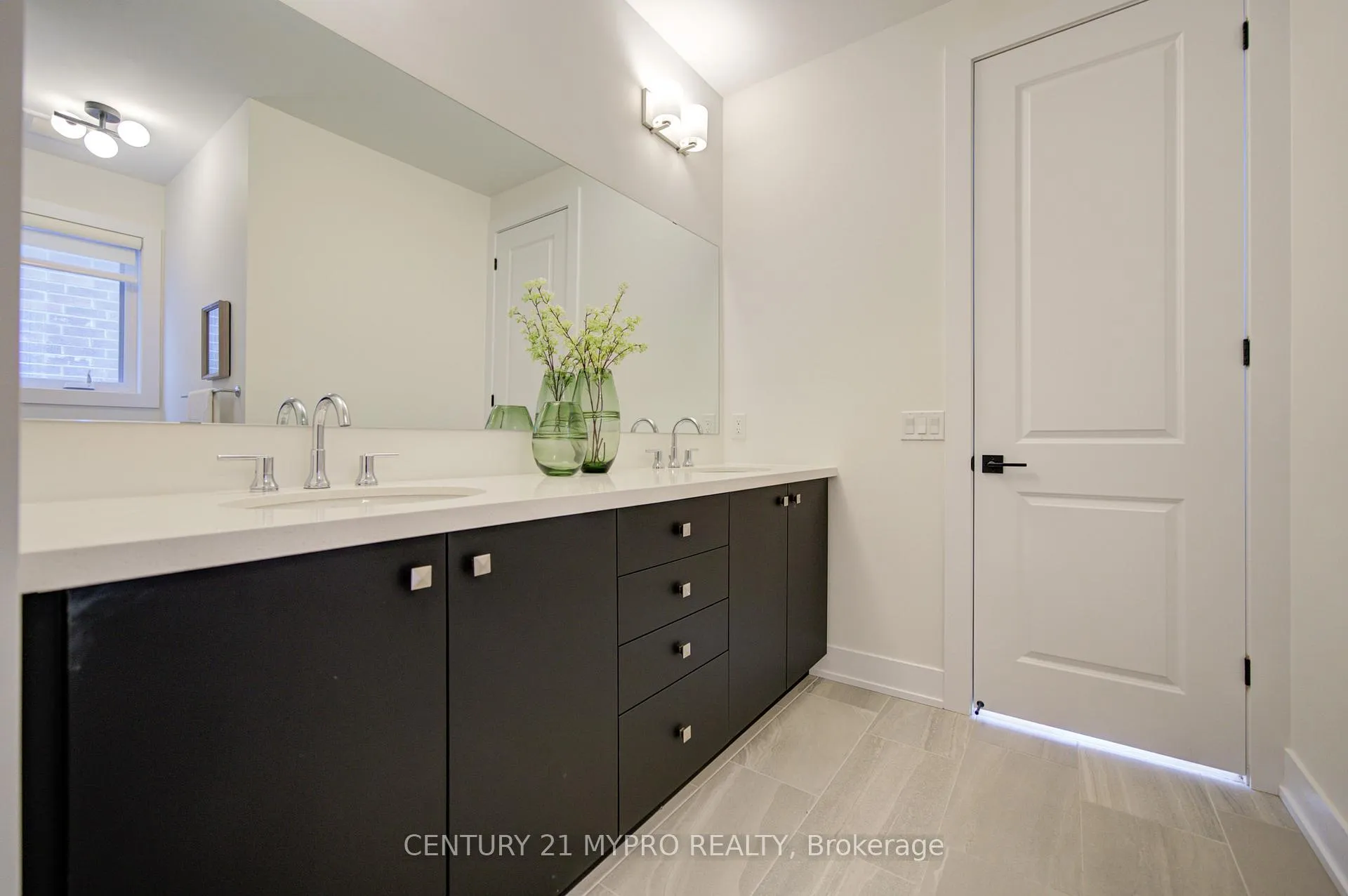 Photo 30 of 12 Vanderbergh Avenue, Markham, Angus Glen — HOMEH