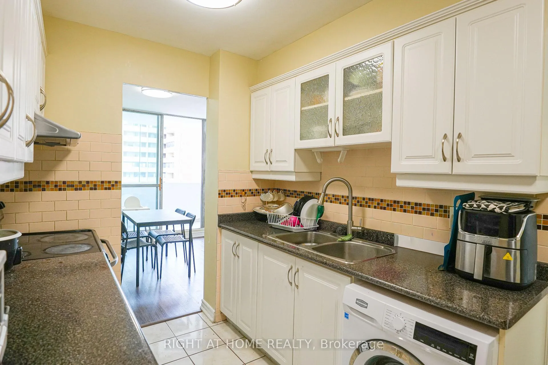 Photo 15 of Unit 2203, 1 Massey Square, Toronto, Crescent Town — HOMEH