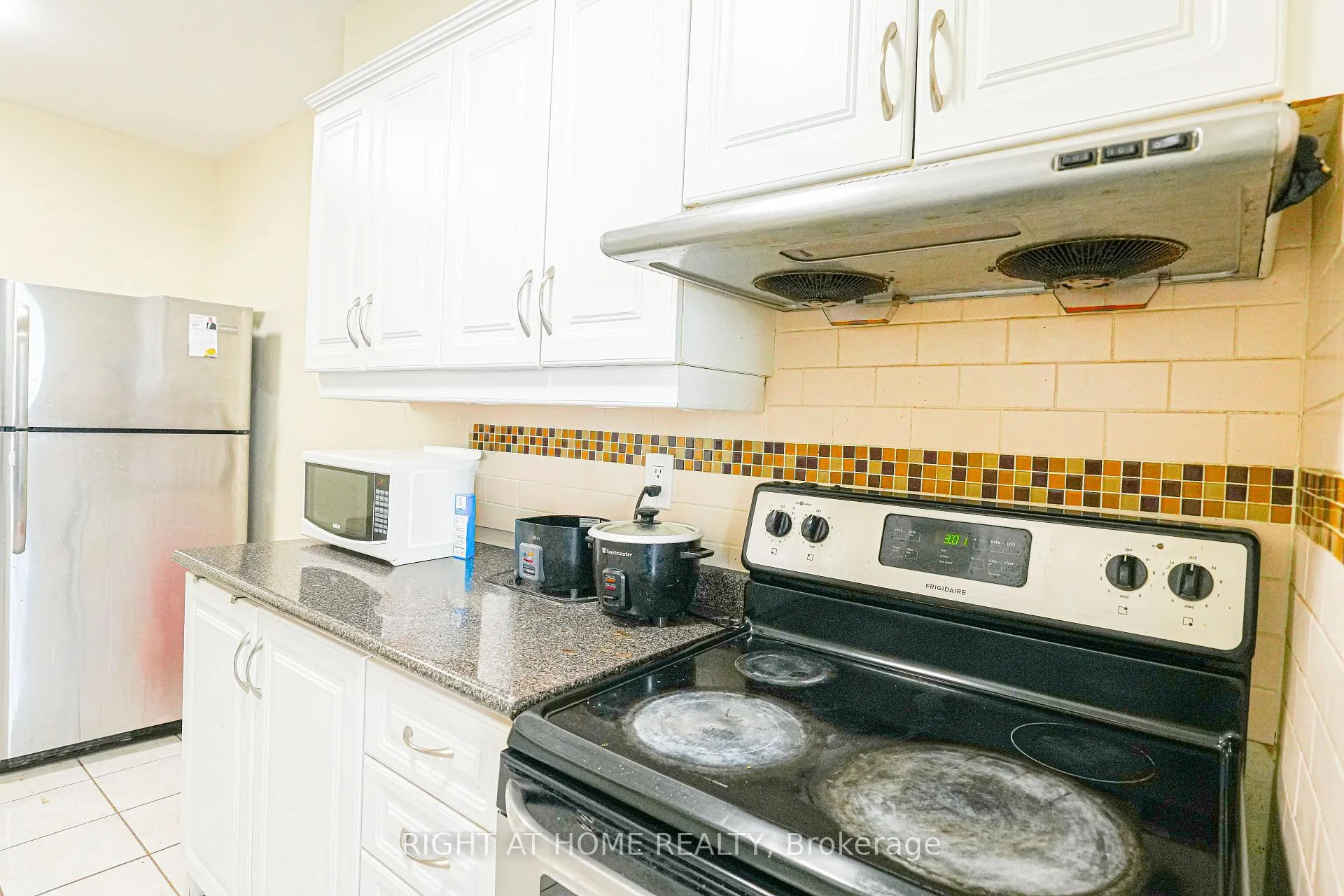 Photo 16 of Unit 2203, 1 Massey Square, Toronto, Crescent Town — HOMEH