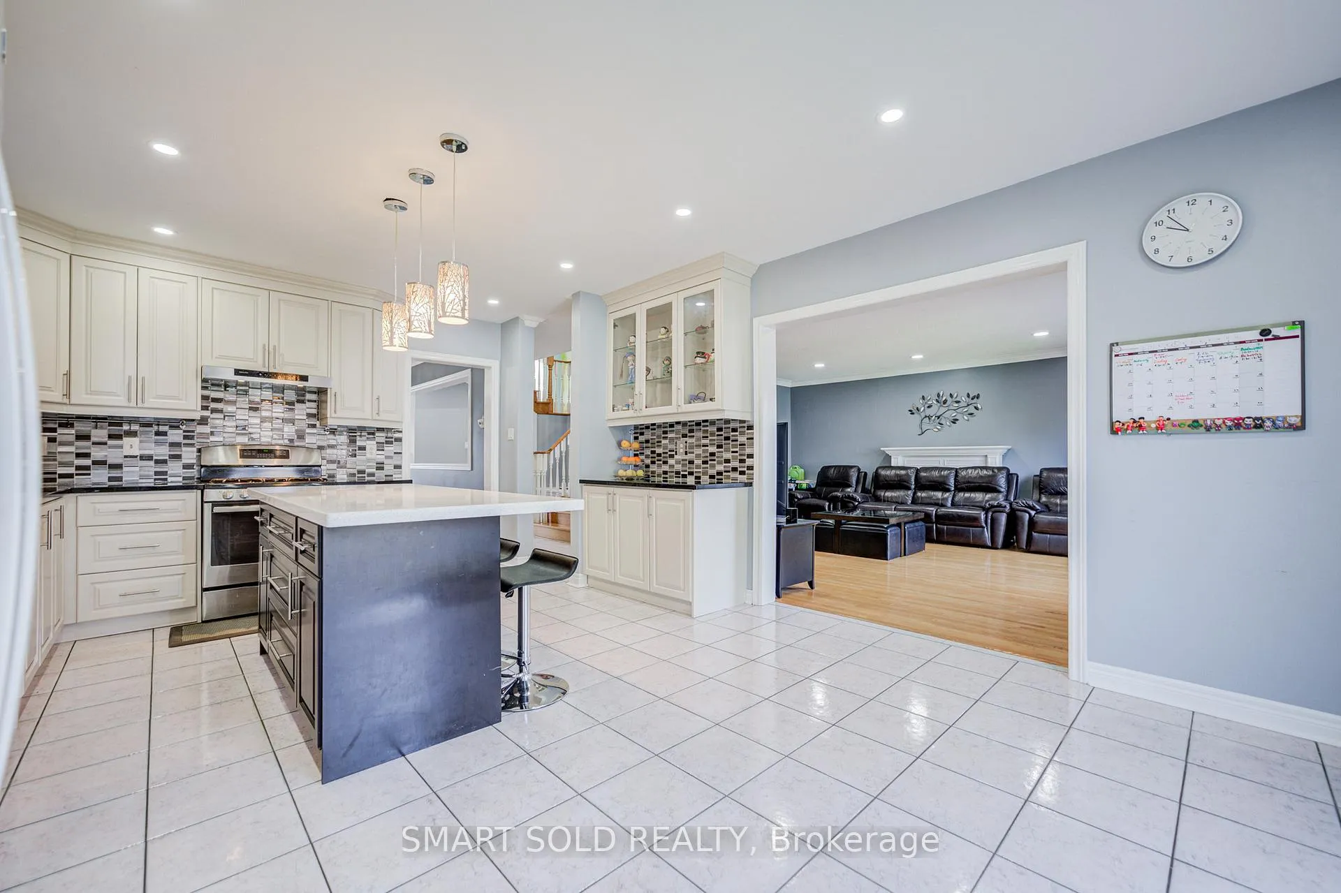 Photo 15 of 72 Norbury Drive, Markham, Rouge Fairways — HOMEH