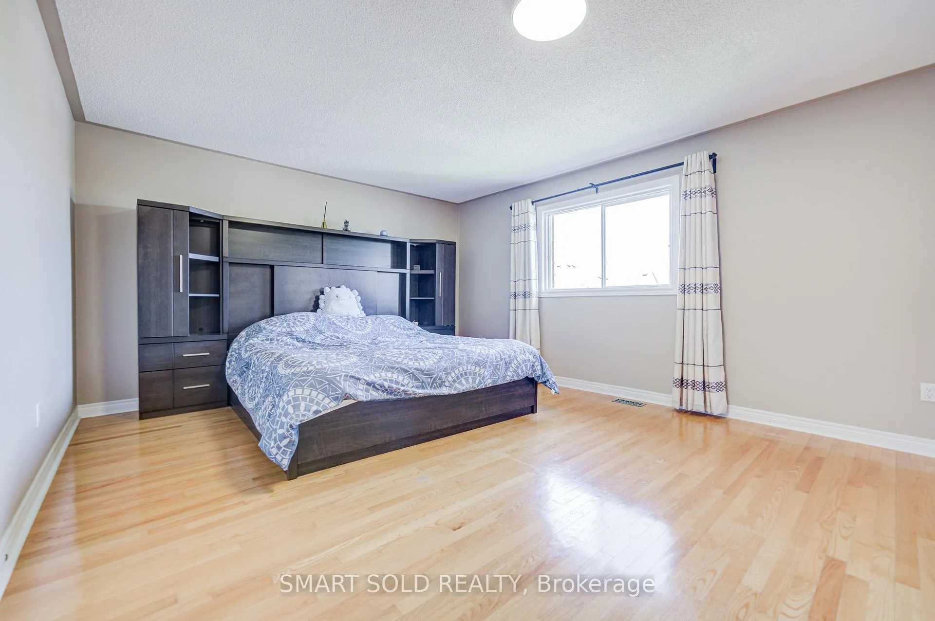Photo 27 of 72 Norbury Drive, Markham, Rouge Fairways — HOMEH