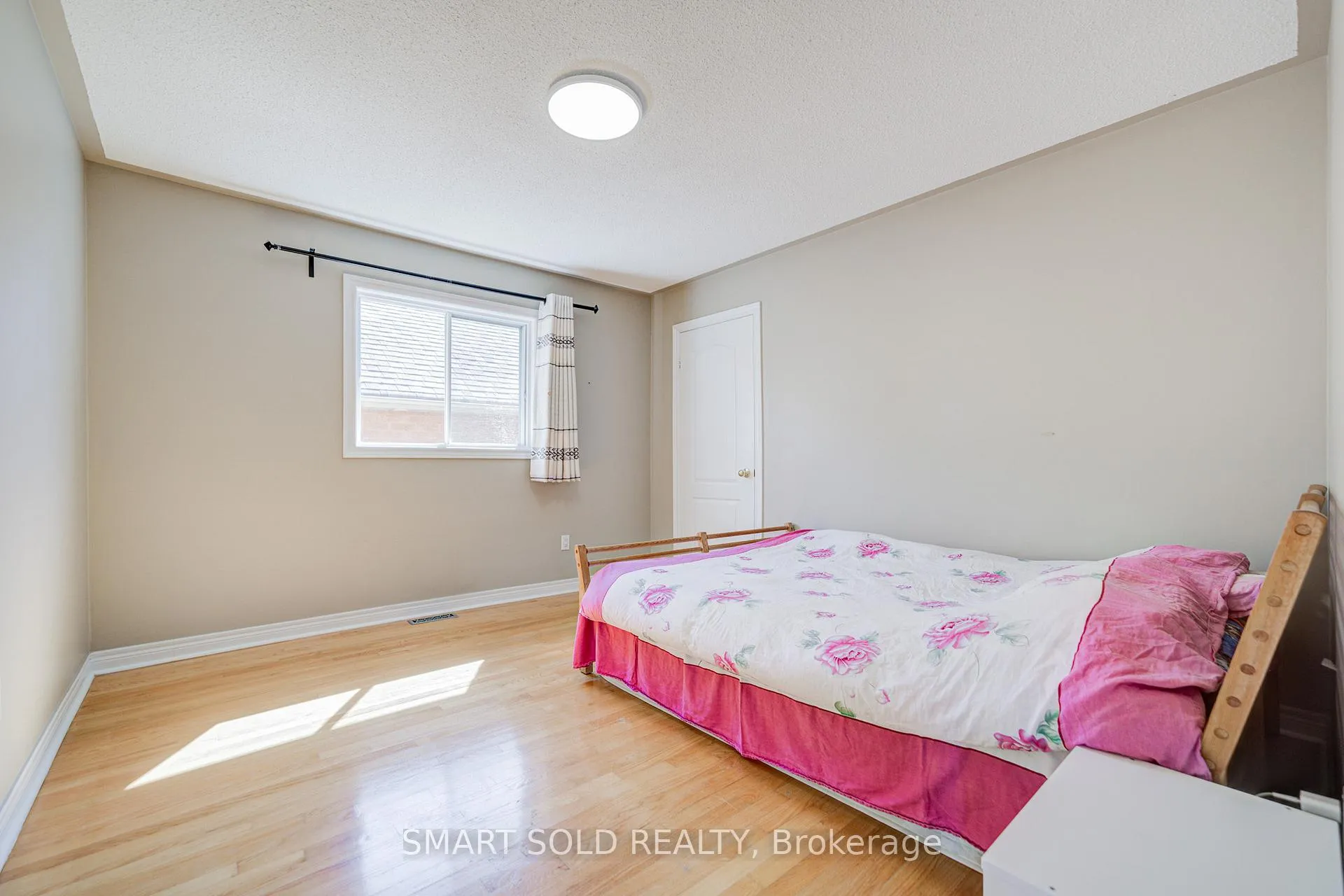 Photo 34 of 72 Norbury Drive, Markham, Rouge Fairways — HOMEH