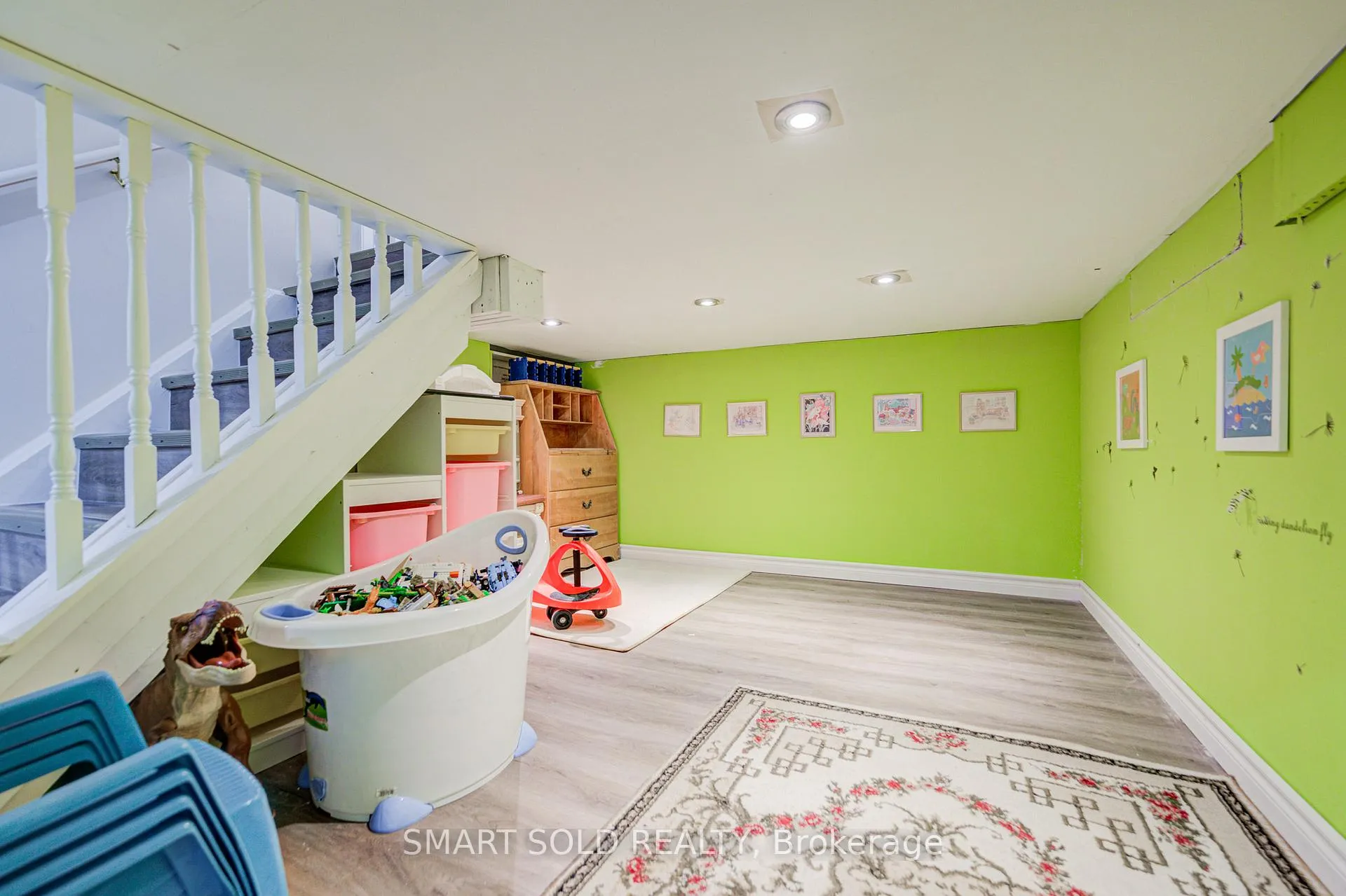 Photo 42 of 72 Norbury Drive, Markham, Rouge Fairways — HOMEH