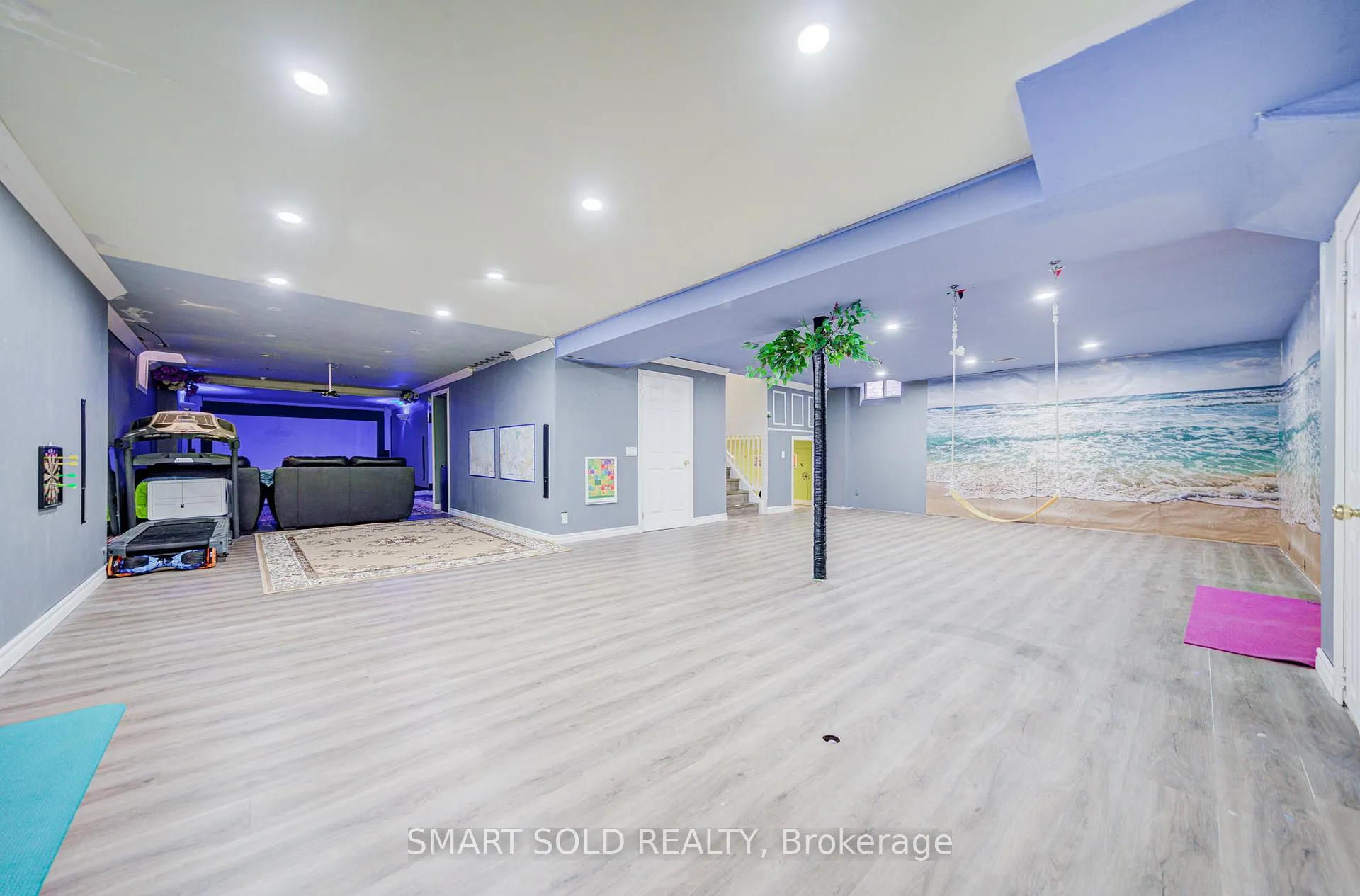 Photo 43 of 72 Norbury Drive, Markham, Rouge Fairways — HOMEH