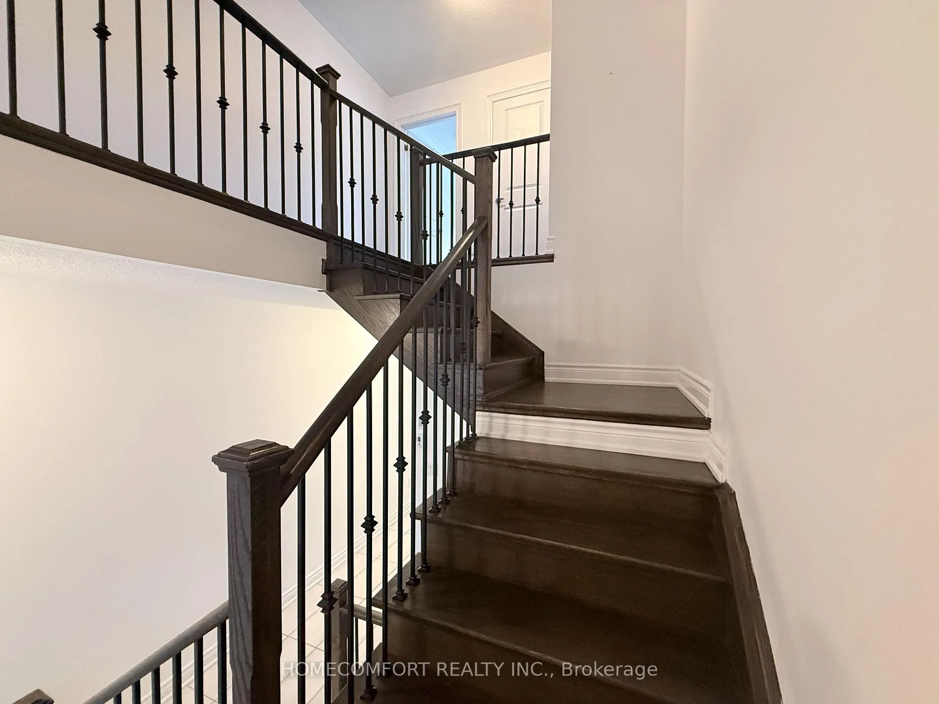 Photo 7 of 10 Ryler Way, Markham, Cedarwood — HOMEH