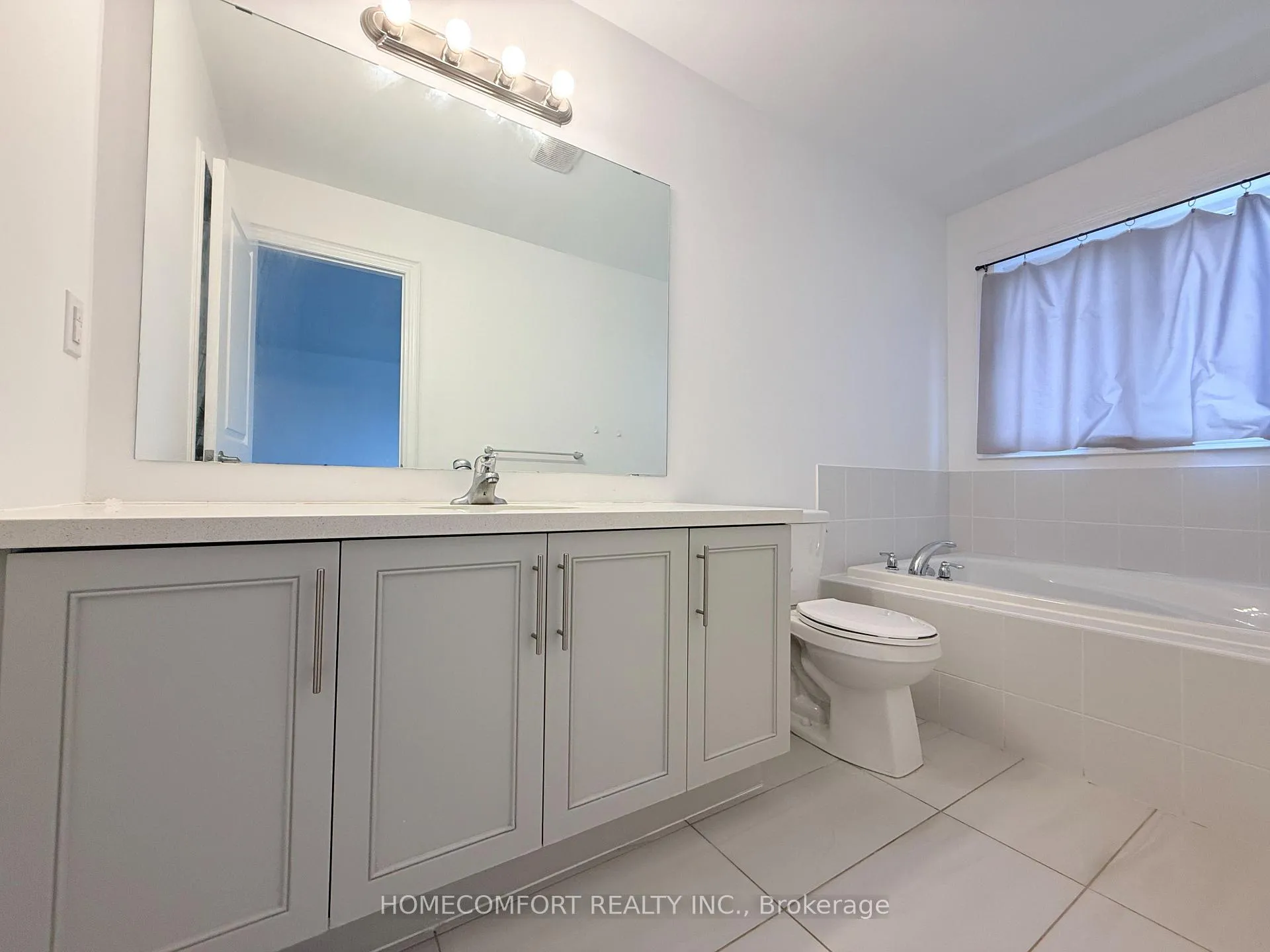 Photo 13 of 10 Ryler Way, Markham, Cedarwood — HOMEH