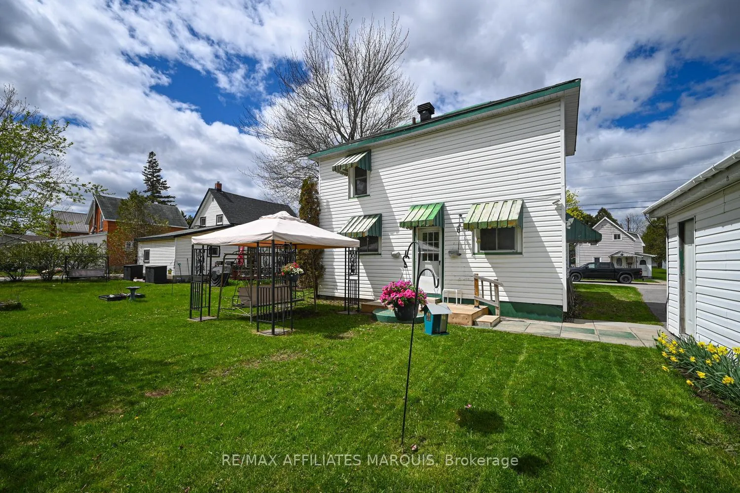 Photo 37 of 39 Merrick Street, Smiths Falls — HOMEH