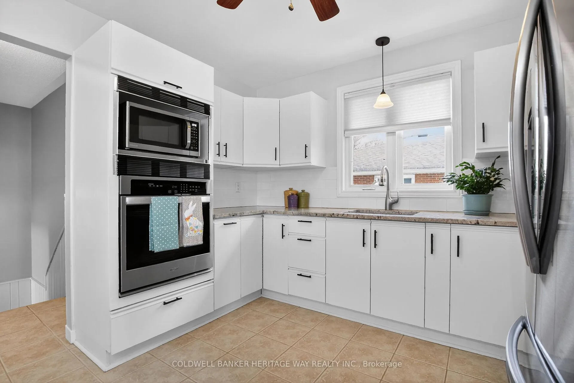 Photo 8 of 109 3A Avenue, Beckwith, Beckwith Twp — HOMEH