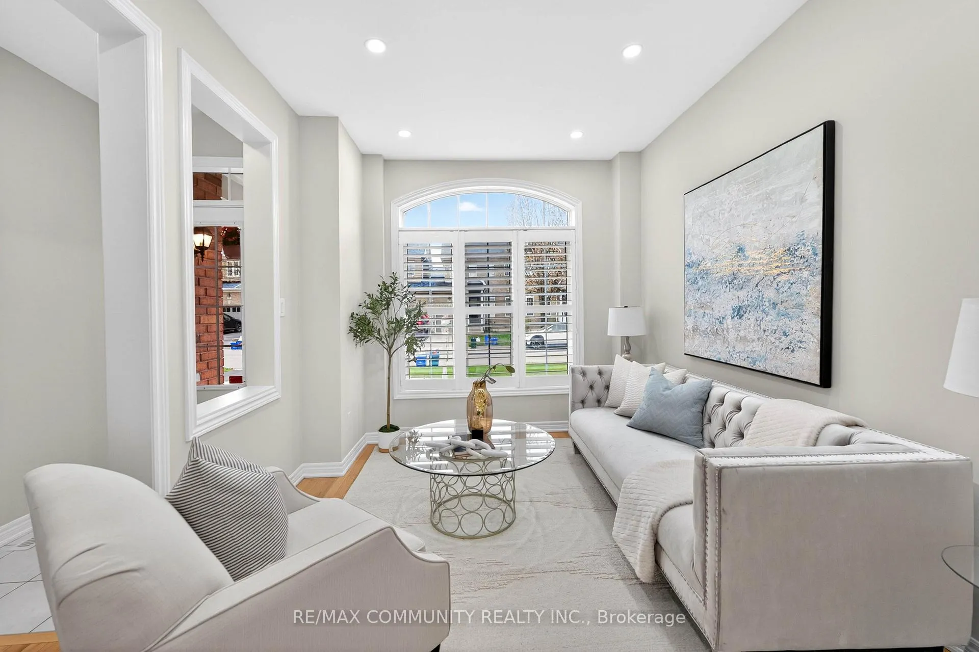 Photo 5 of 28 Radmore Place, Markham, Box Grove — HOMEH