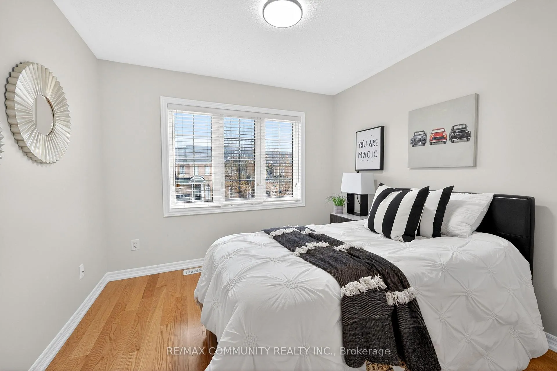 Photo 26 of 28 Radmore Place, Markham, Box Grove — HOMEH