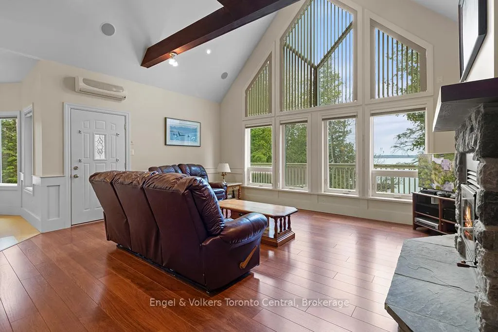 Photo 9 of 128 Buckingham Lane, Meaford — HOMEH