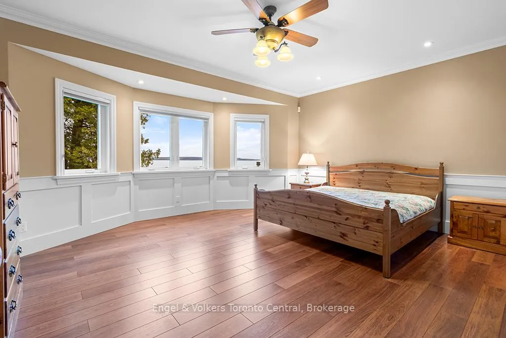 Photo 18 of 128 Buckingham Lane, Meaford — HOMEH