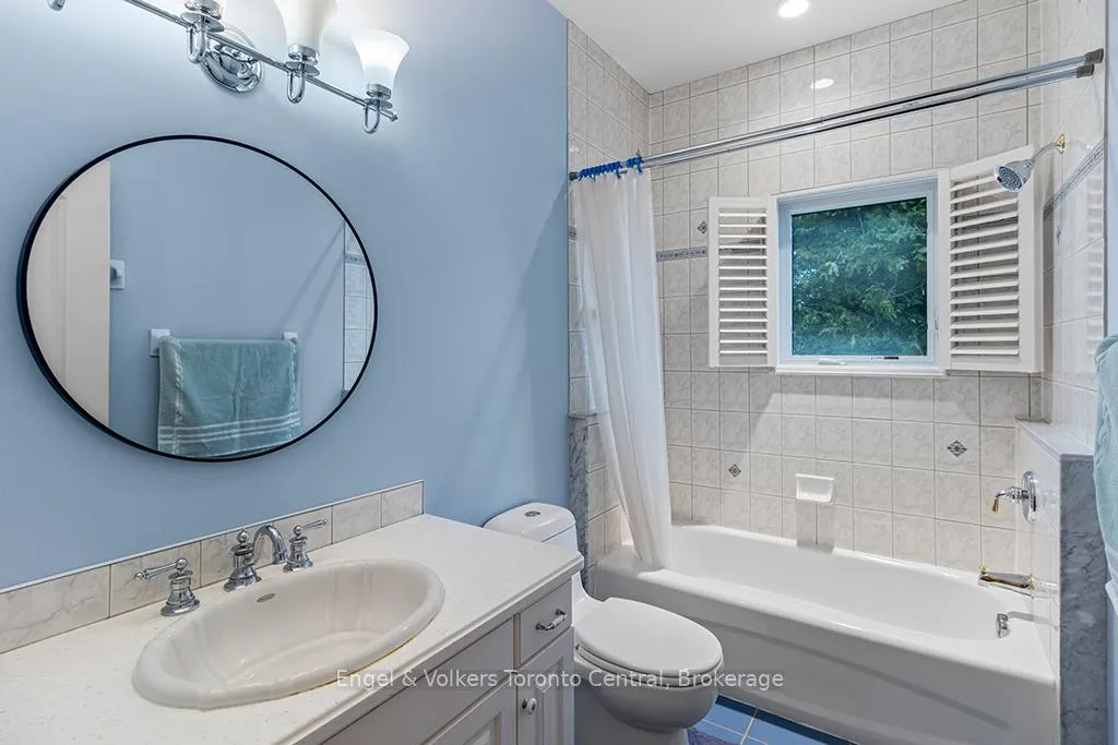 Photo 20 of 128 Buckingham Lane, Meaford — HOMEH