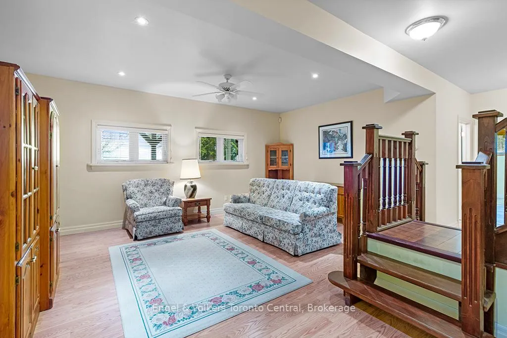 Photo 22 of 128 Buckingham Lane, Meaford — HOMEH