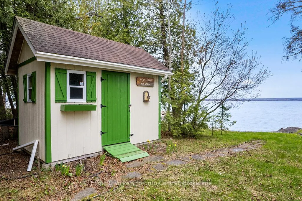 Photo 30 of 128 Buckingham Lane, Meaford — HOMEH