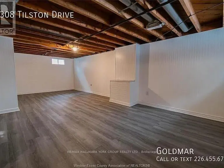 Photo 14 of 1308 Tilston Drive, Windsor, Windsor University District — HOMEH