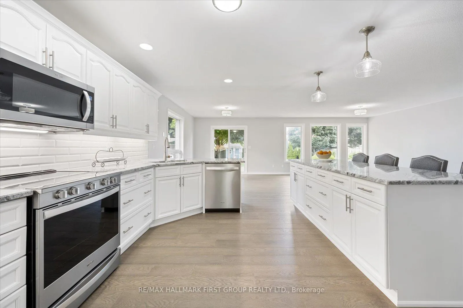Photo 9 of 1015 Otto Drive, Cobourg — HOMEH