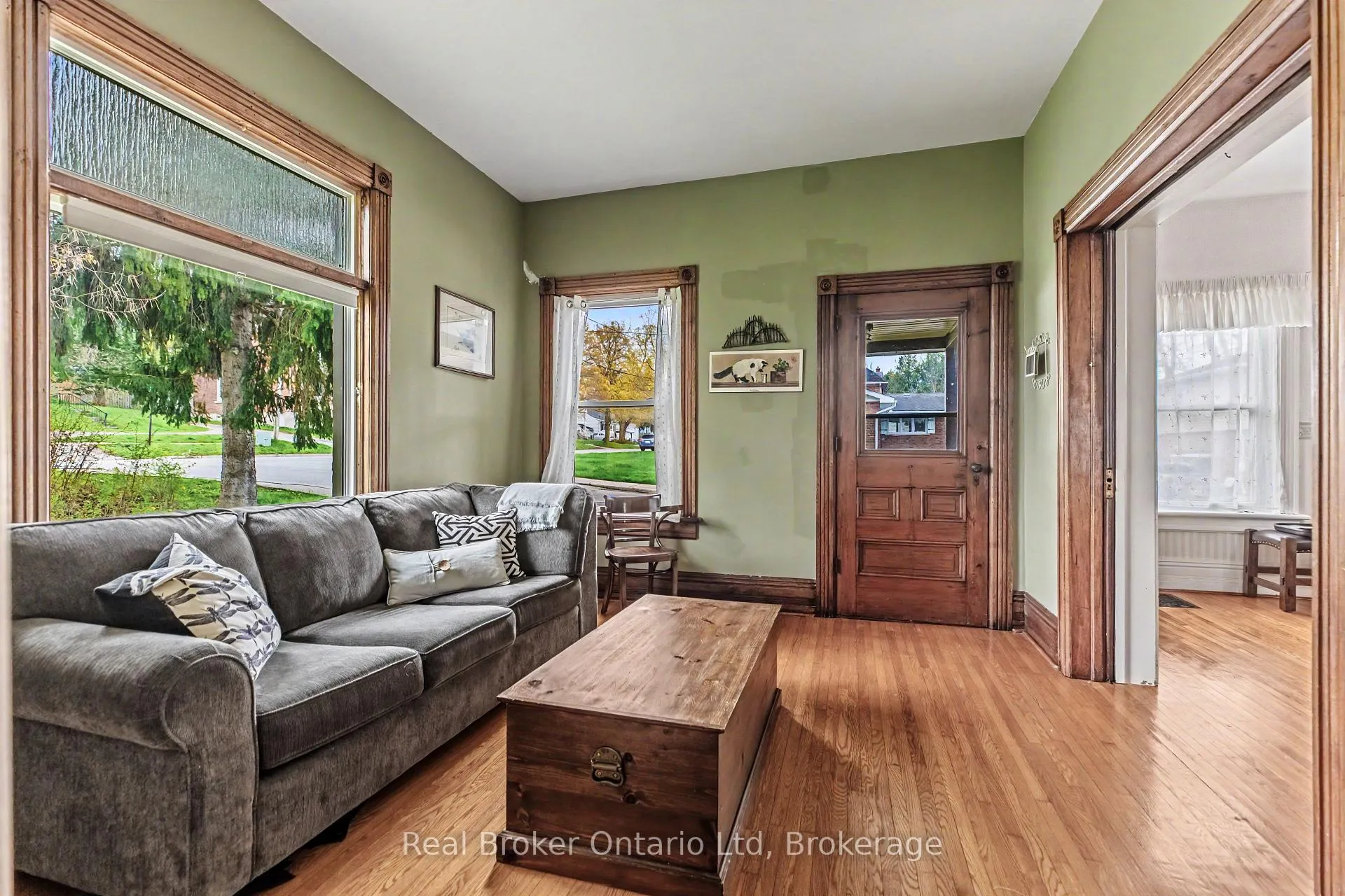Photo 12 of 846 7th Avenue E, Owen Sound — HOMEH