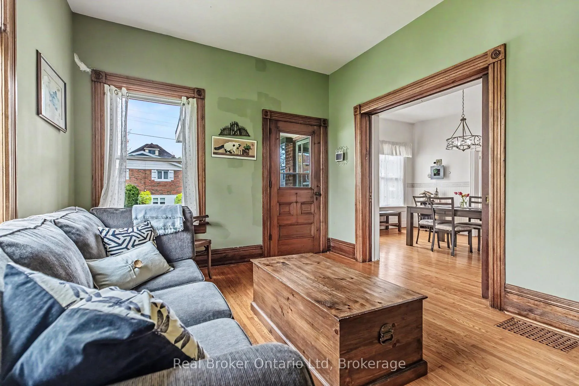 Photo 13 of 846 7th Avenue E, Owen Sound — HOMEH