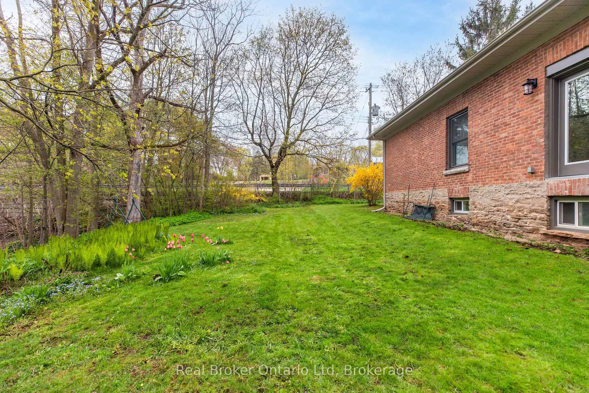 Photo 38 of 846 7th Avenue E, Owen Sound — HOMEH