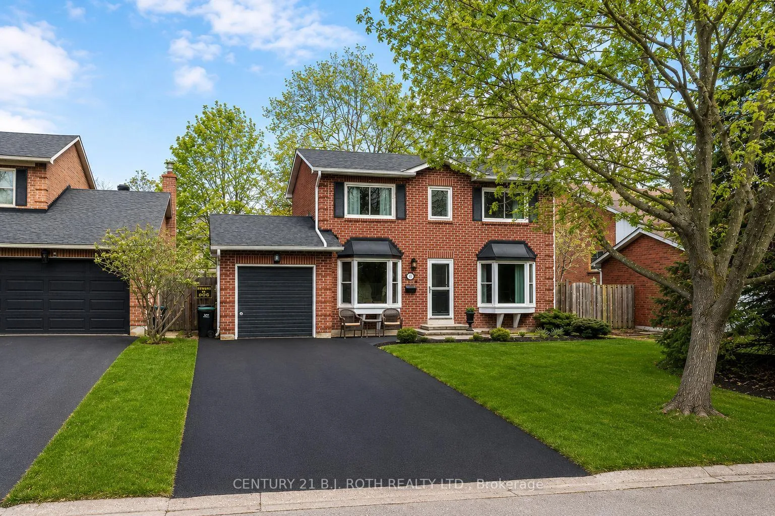 Photo 1 of 11 Pepler Place, Barrie, Sunnidale — HOMEH