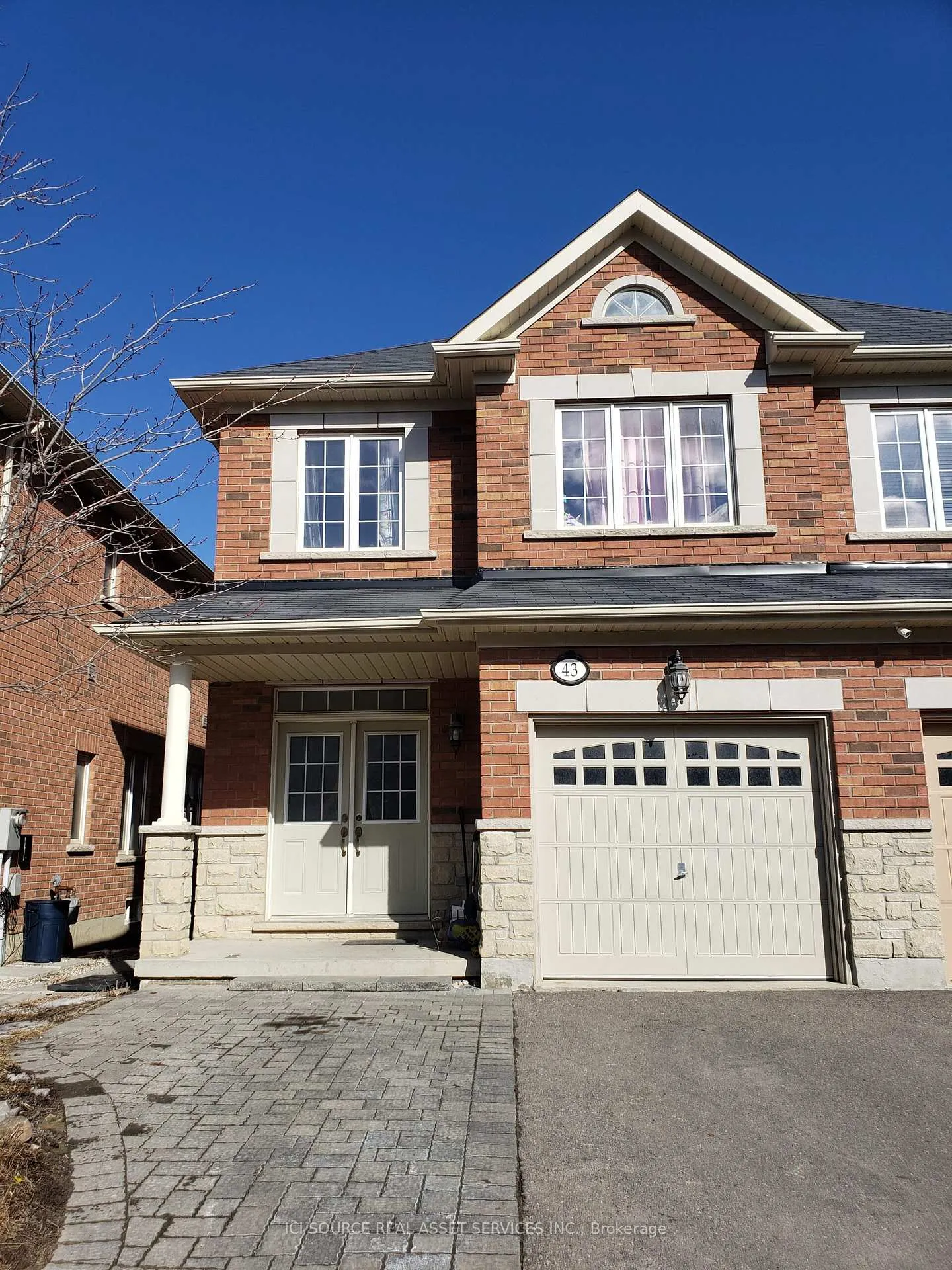 Front of Unit Upper, 43 Crimson Forest Drive