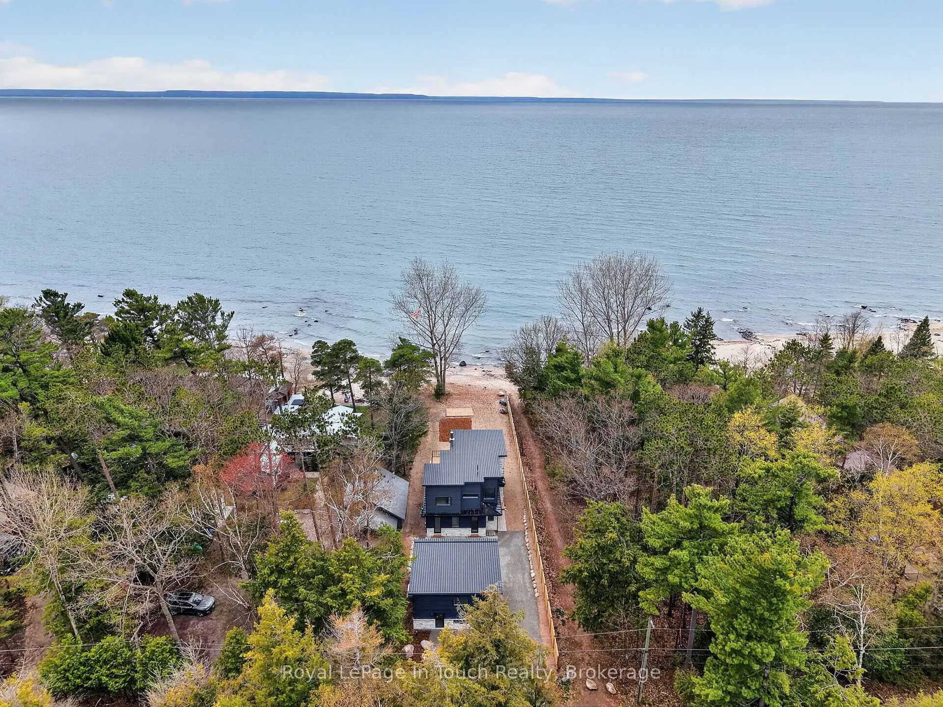 Photo 1 of 160 Tiny Beaches Road N, Tiny, Rural Tiny — HOMEH