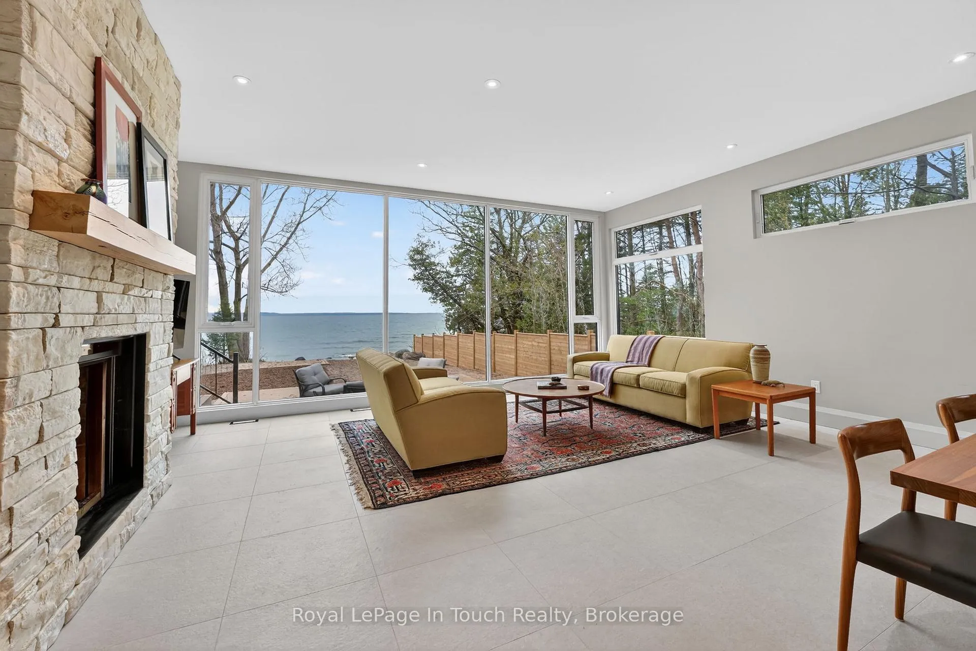 Photo 14 of 160 Tiny Beaches Road N, Tiny, Rural Tiny — HOMEH