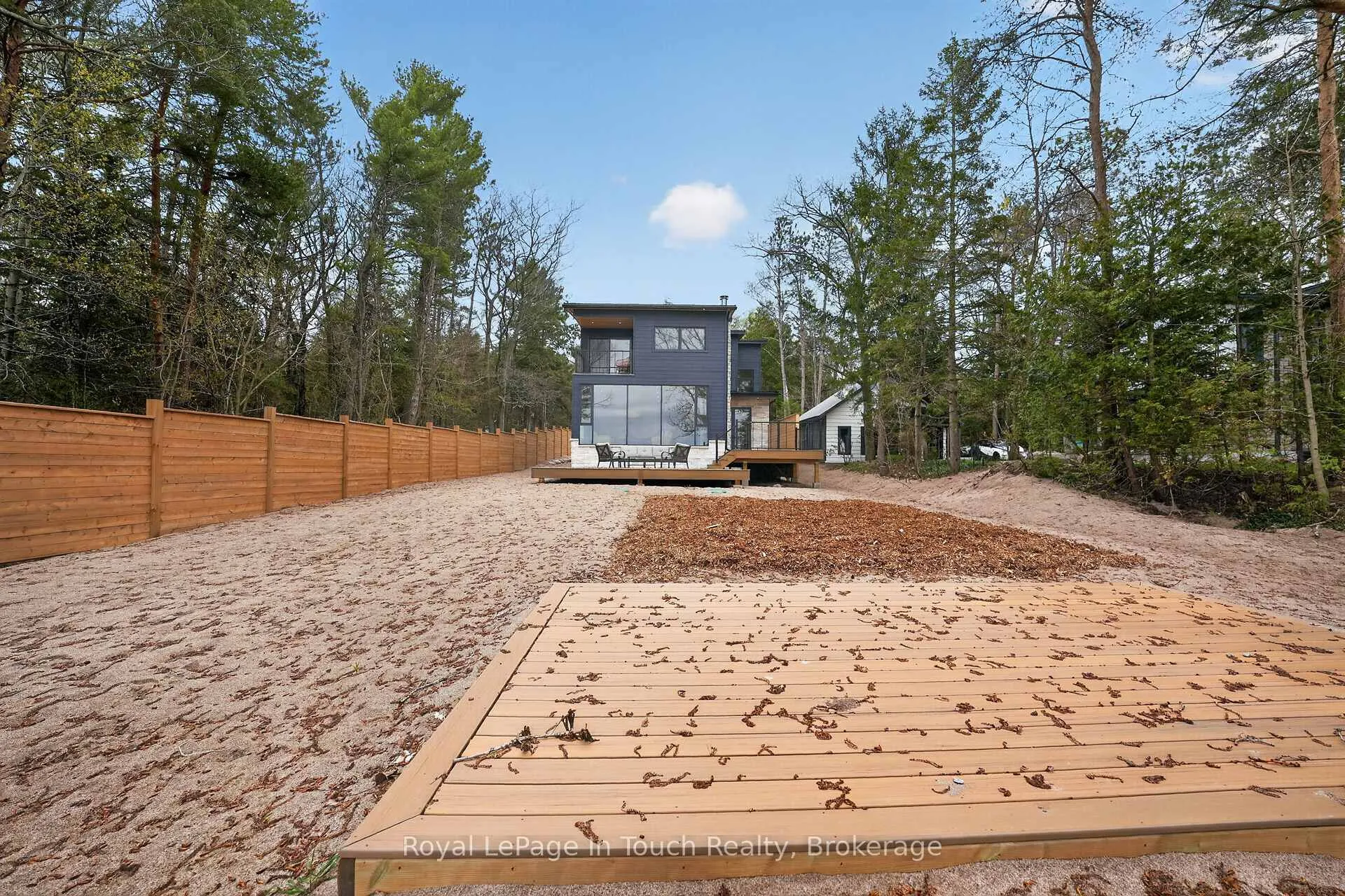 Photo 43 of 160 Tiny Beaches Road N, Tiny, Rural Tiny — HOMEH