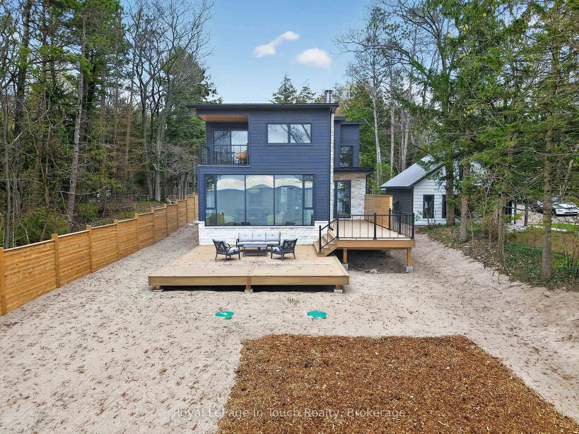 Photo 44 of 160 Tiny Beaches Road N, Tiny, Rural Tiny — HOMEH