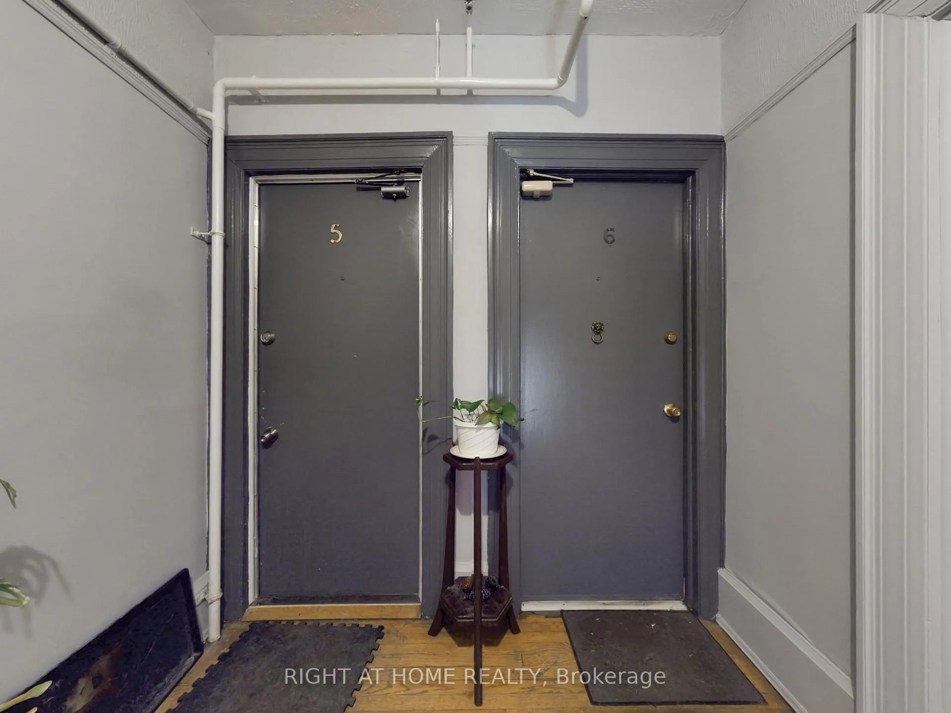Photo 7 of 32 High Park Boulevard, Toronto, High Park-Swansea — HOMEH