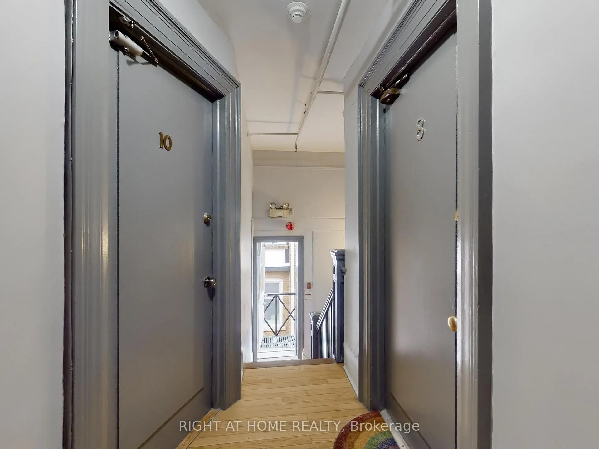 Photo 11 of 32 High Park Boulevard, Toronto, High Park-Swansea — HOMEH