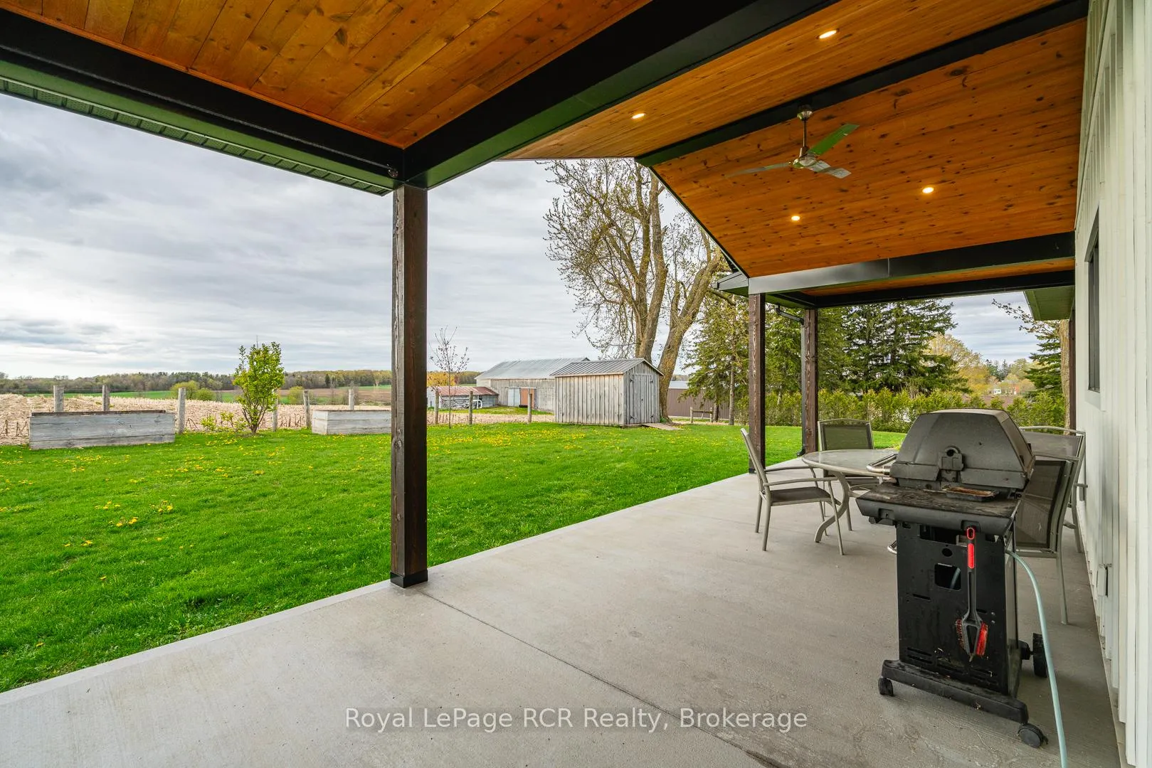 Photo 45 of 45472 Creamery Road, Howick — HOMEH