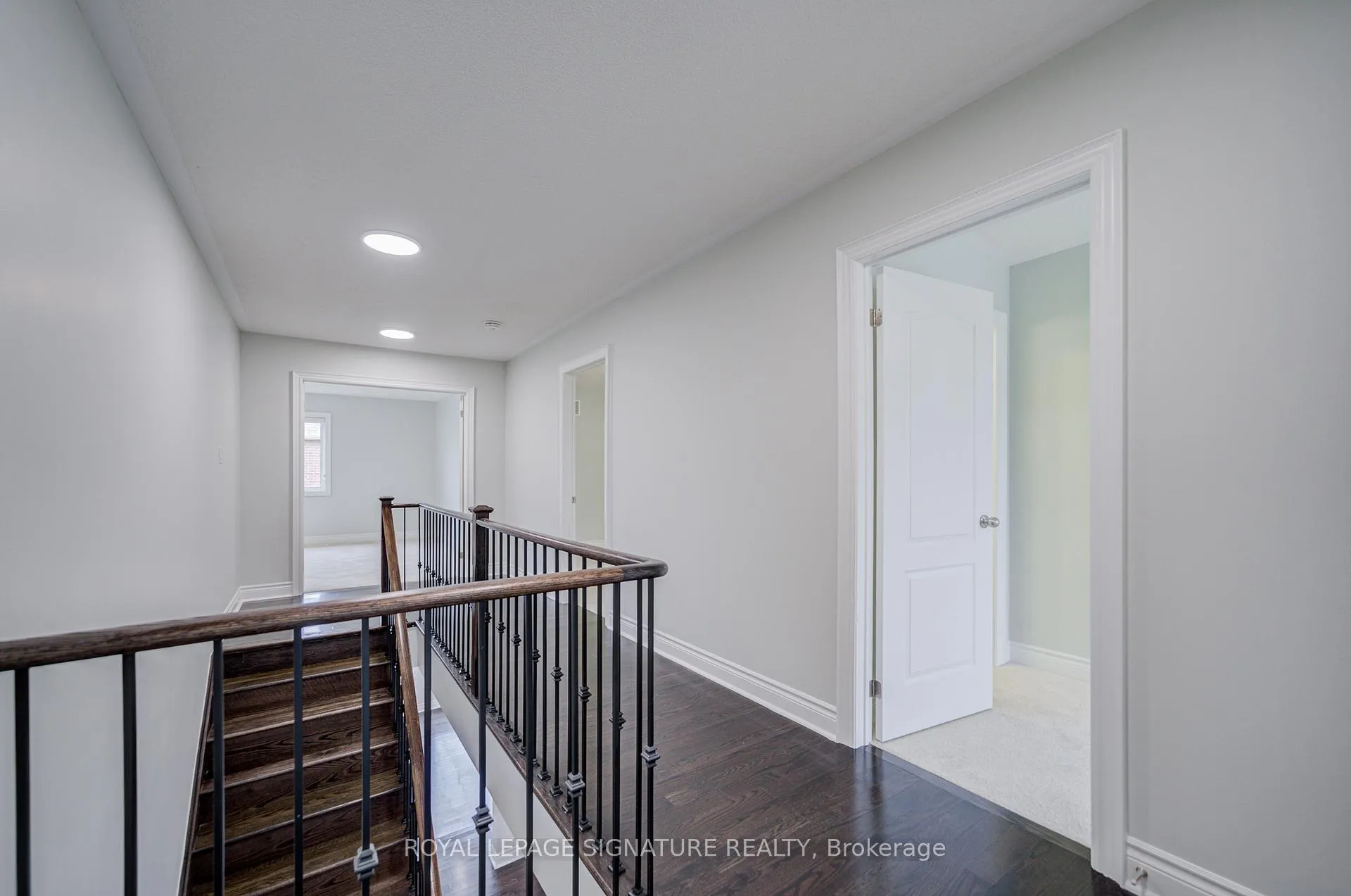 Photo 25 of 38 Elwin Road, Brampton, Credit Valley — HOMEH