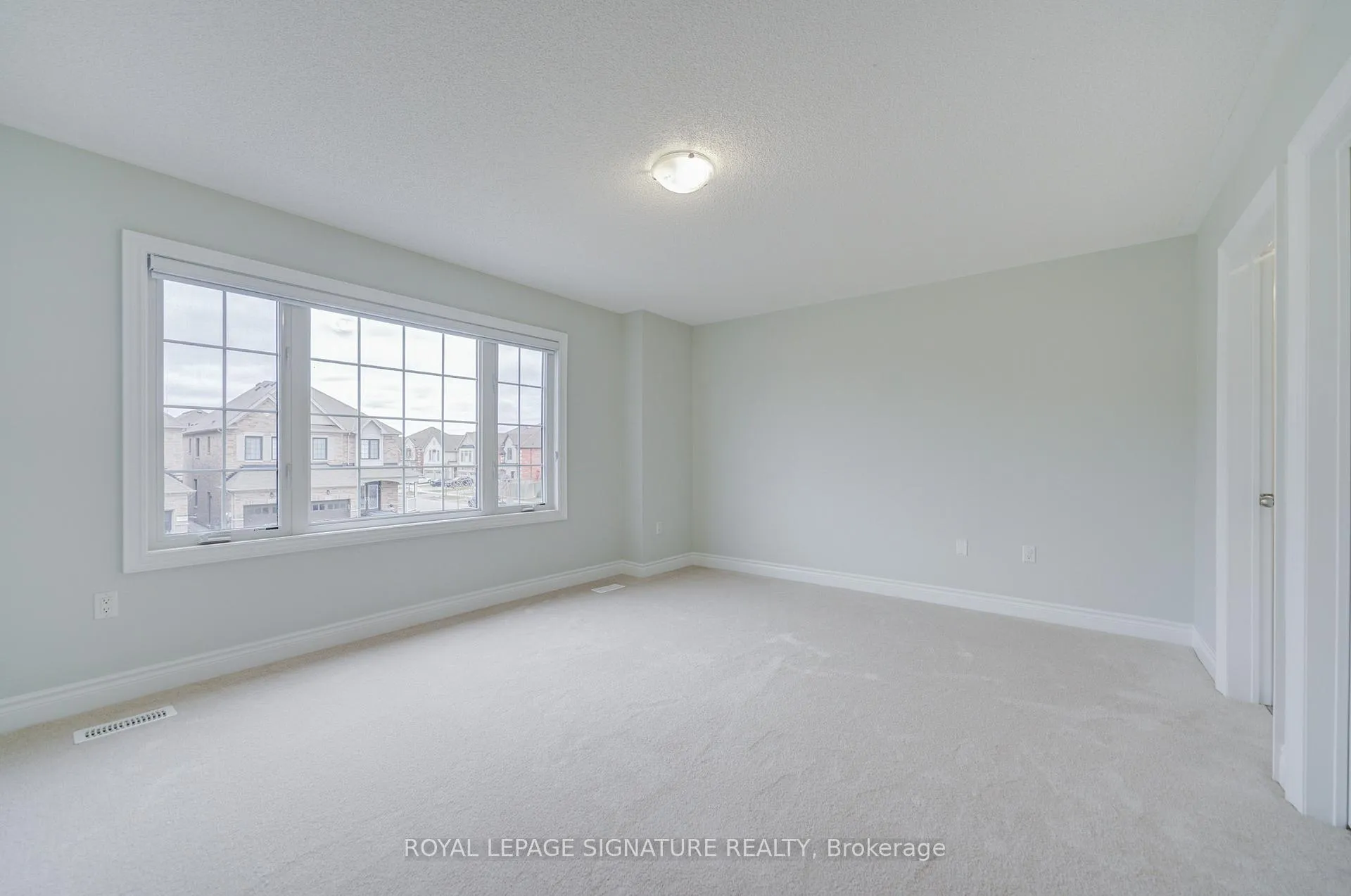 Photo 26 of 38 Elwin Road, Brampton, Credit Valley — HOMEH