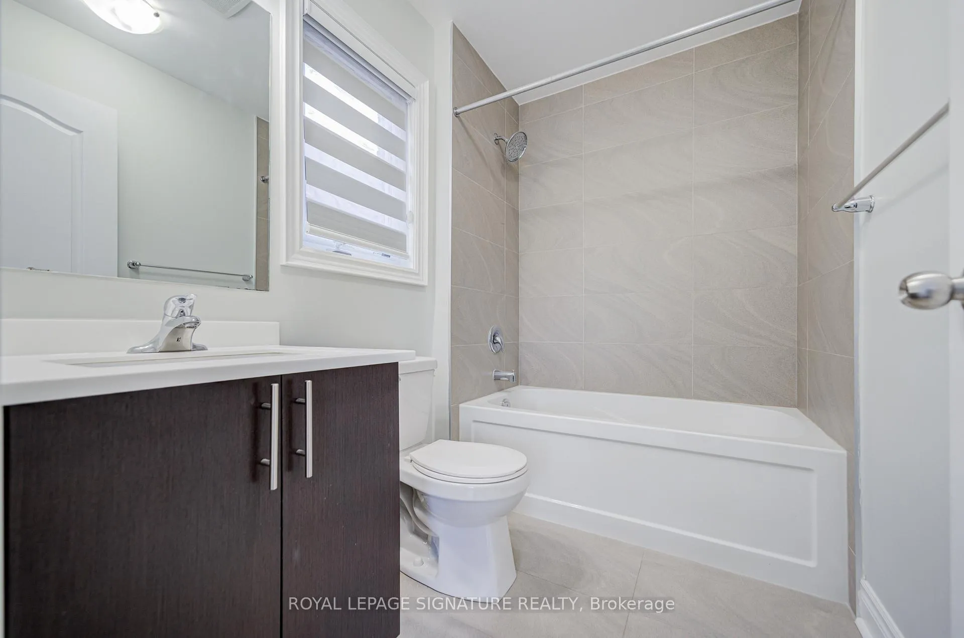 Photo 29 of 38 Elwin Road, Brampton, Credit Valley — HOMEH