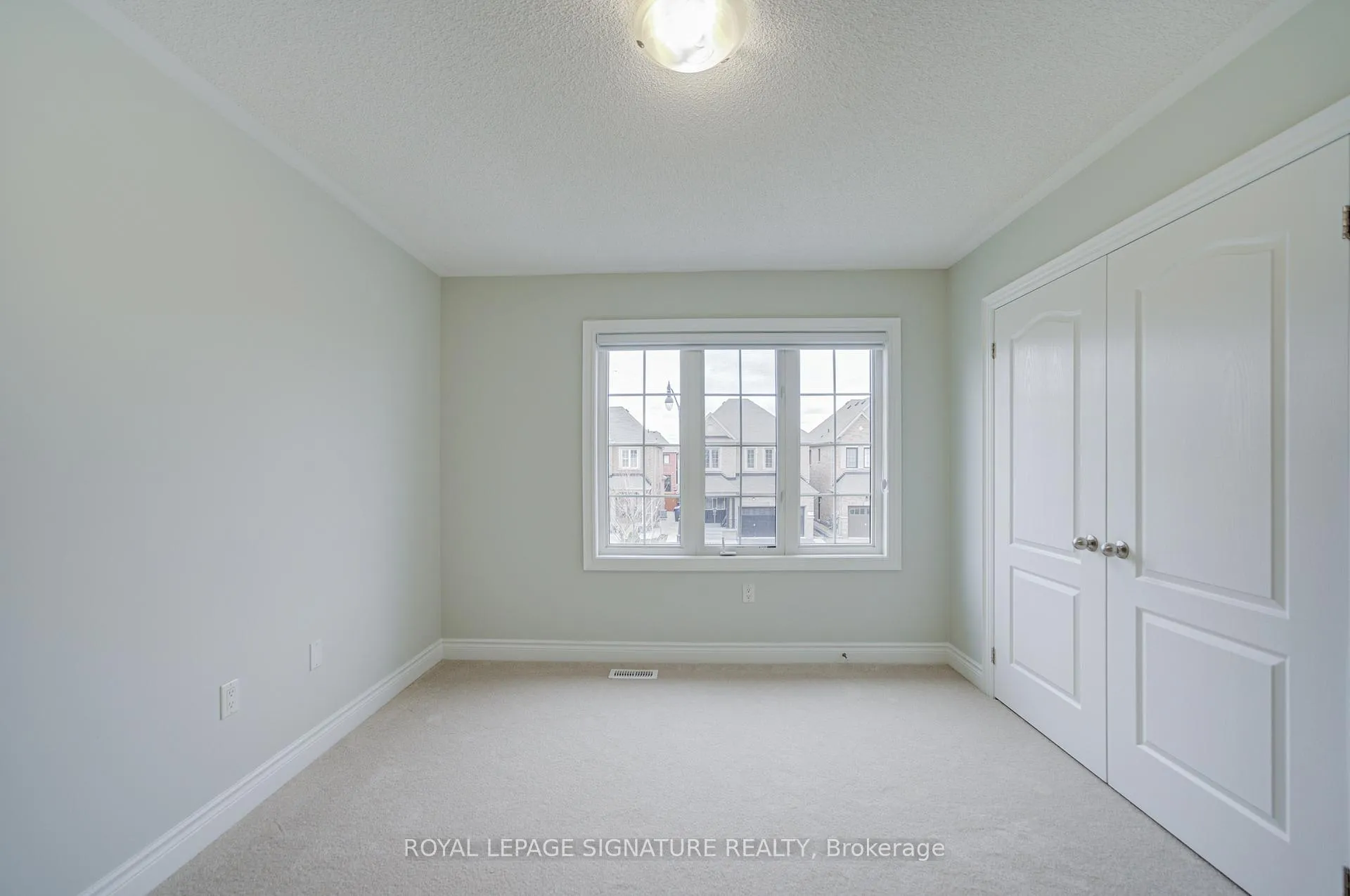 Photo 31 of 38 Elwin Road, Brampton, Credit Valley — HOMEH
