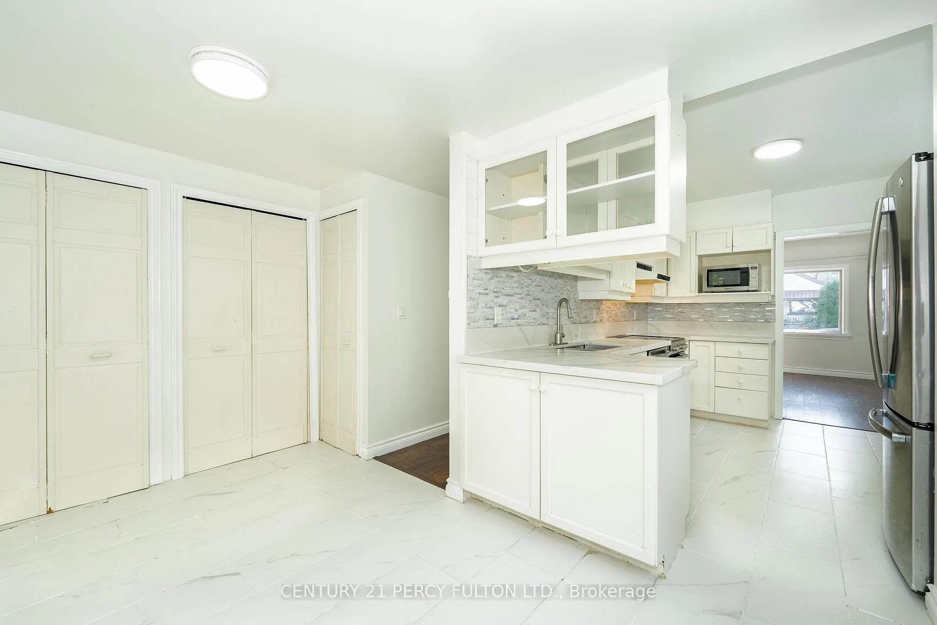 Photo 15 of 34 Mcdonald Avenue, Scarborough, Oakridge — HOMEH