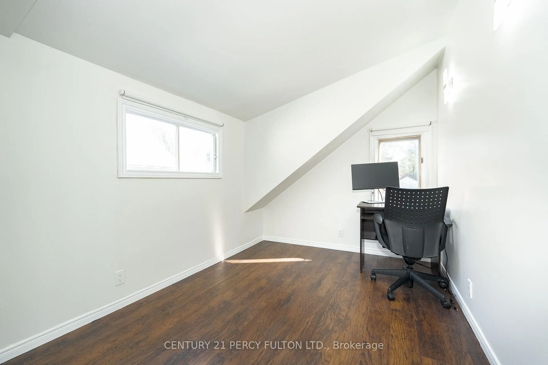 Photo 20 of 34 Mcdonald Avenue, Scarborough, Oakridge — HOMEH