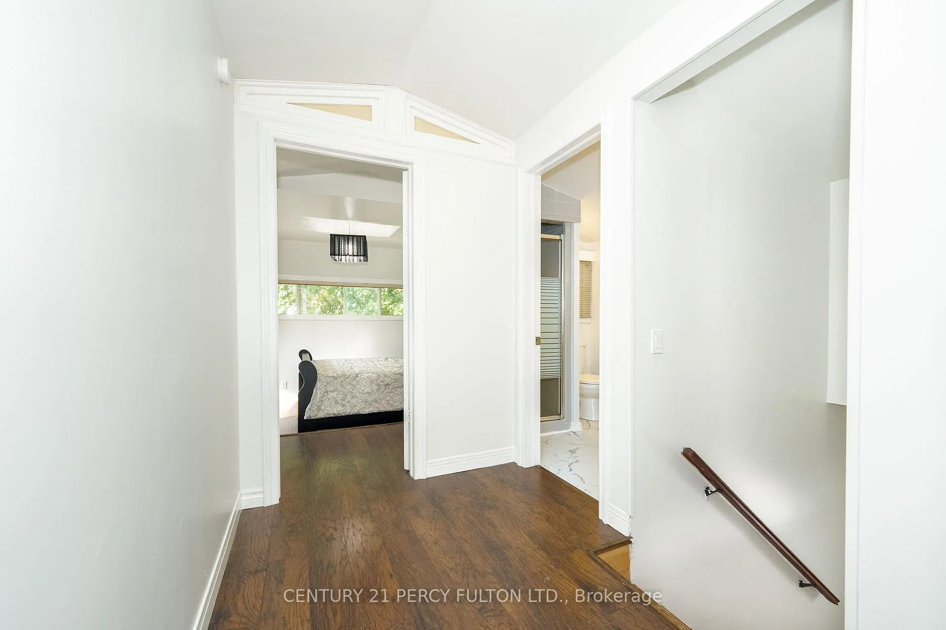 Photo 24 of 34 Mcdonald Avenue, Scarborough, Oakridge — HOMEH