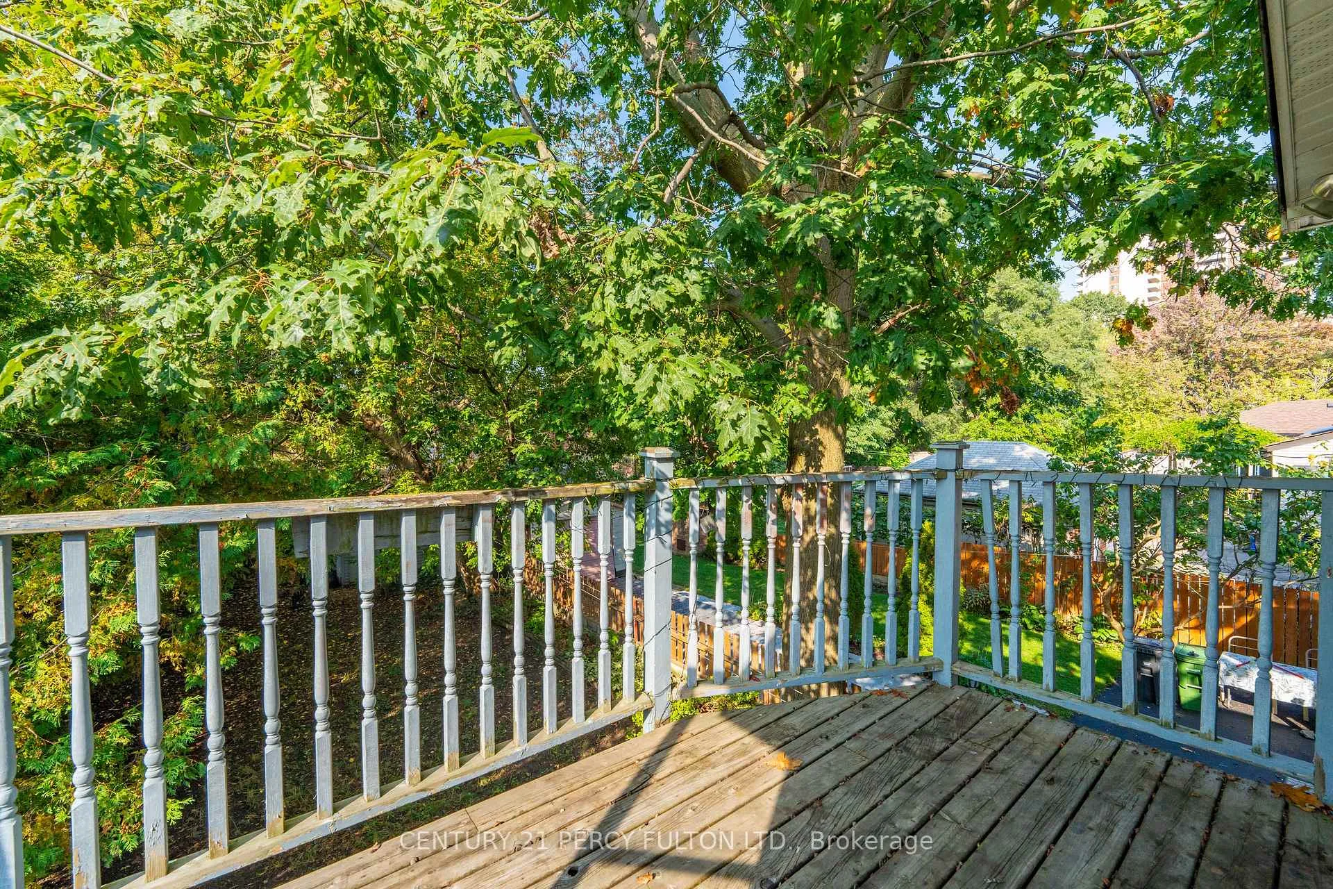 Photo 31 of 34 Mcdonald Avenue, Scarborough, Oakridge — HOMEH