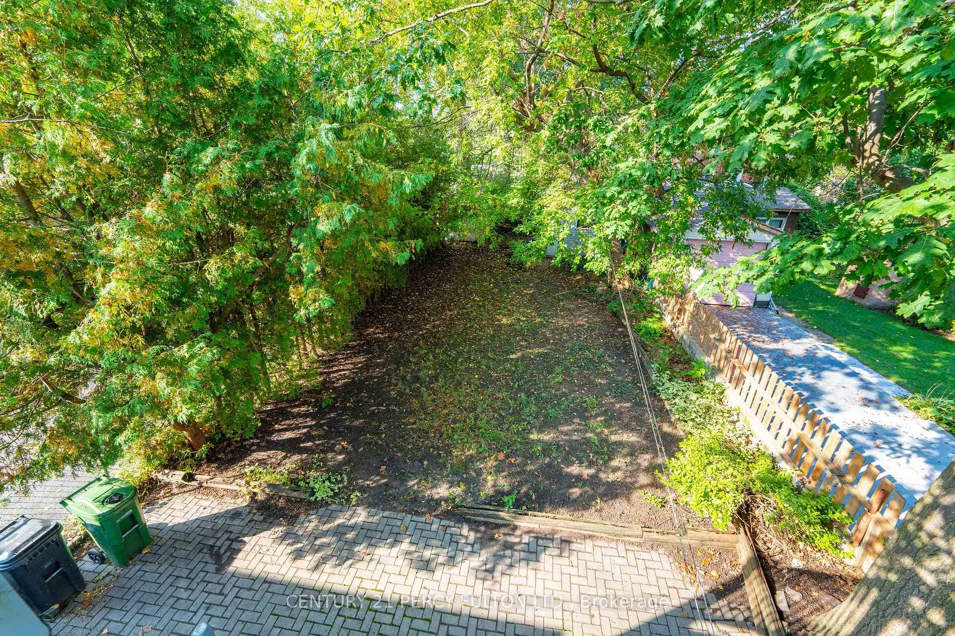Photo 33 of 34 Mcdonald Avenue, Scarborough, Oakridge — HOMEH