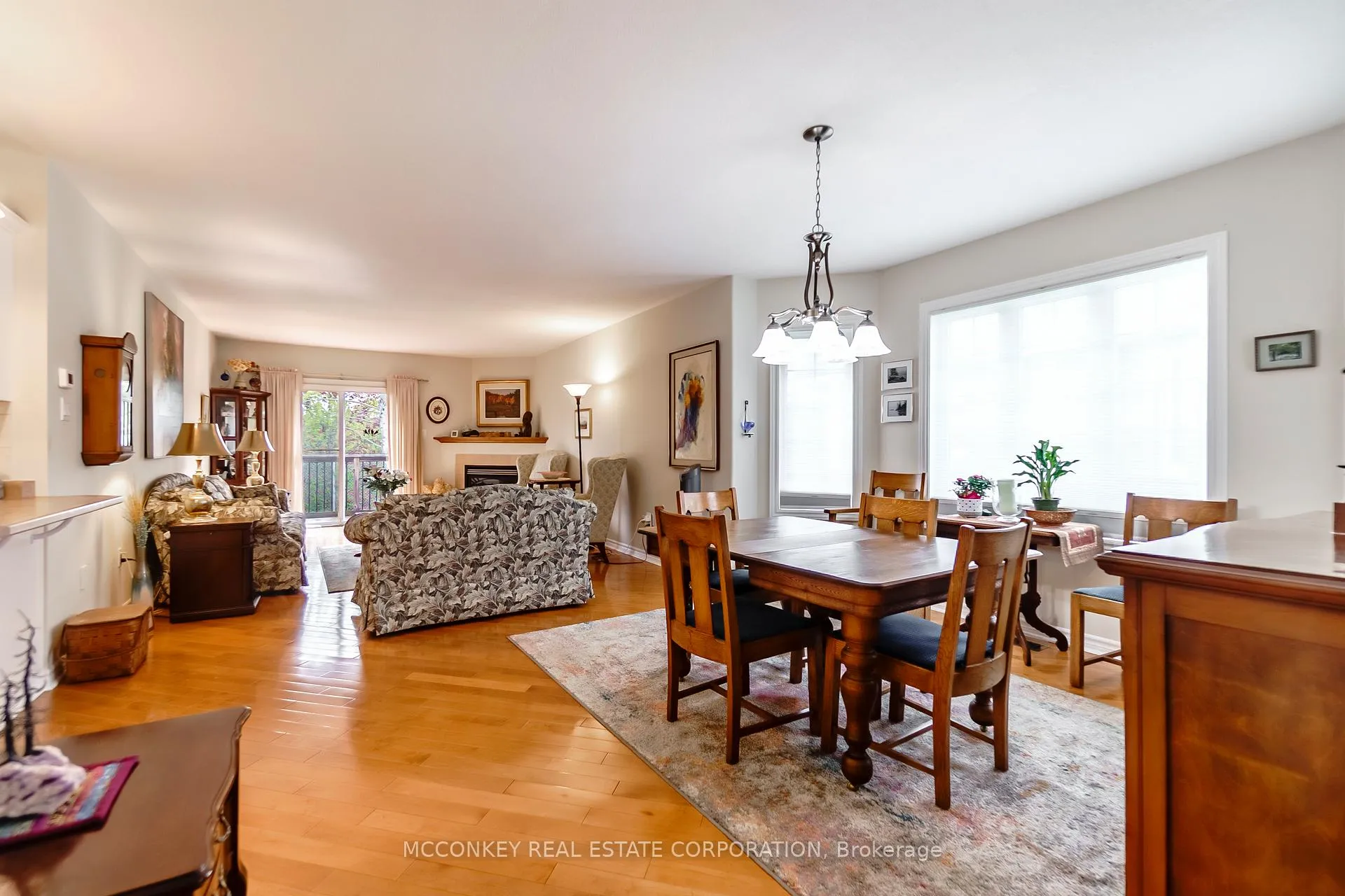 Photo 7 of 25 Village Crescent, Peterborough, Otonabee Ward 1 — HOMEH