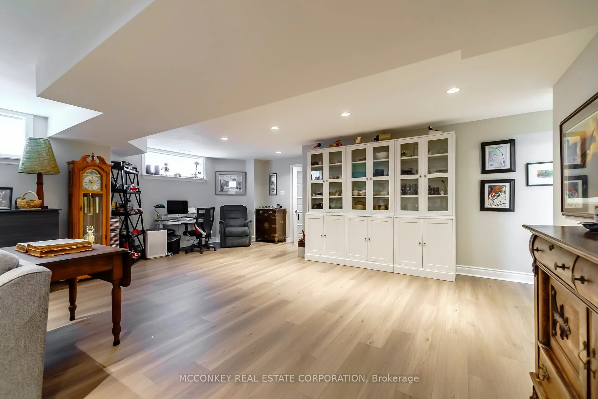 Photo 34 of 25 Village Crescent, Peterborough, Otonabee Ward 1 — HOMEH