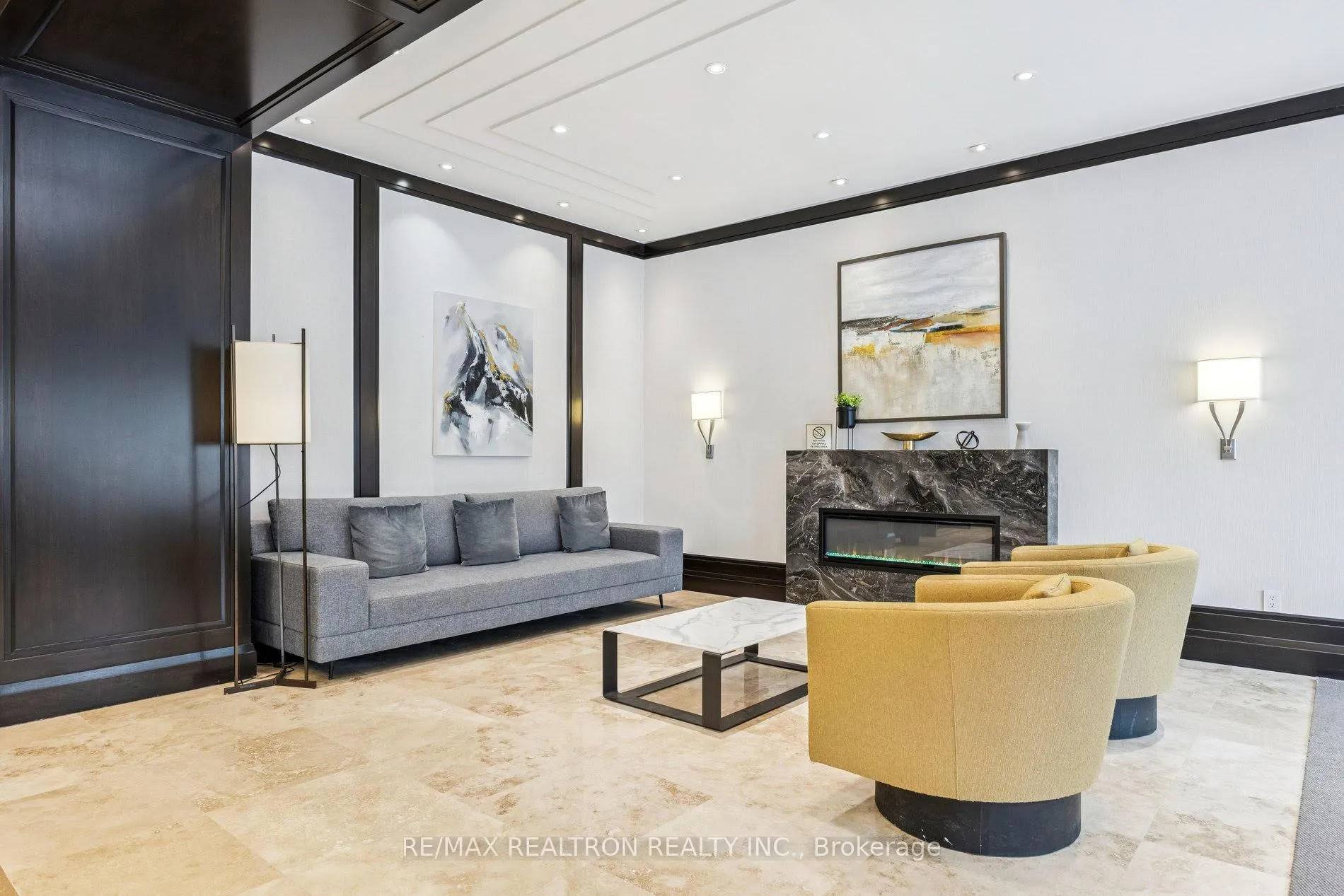 Photo 7 of Unit 302, 88 Promenade Circle, Vaughan, Brownridge — HOMEH